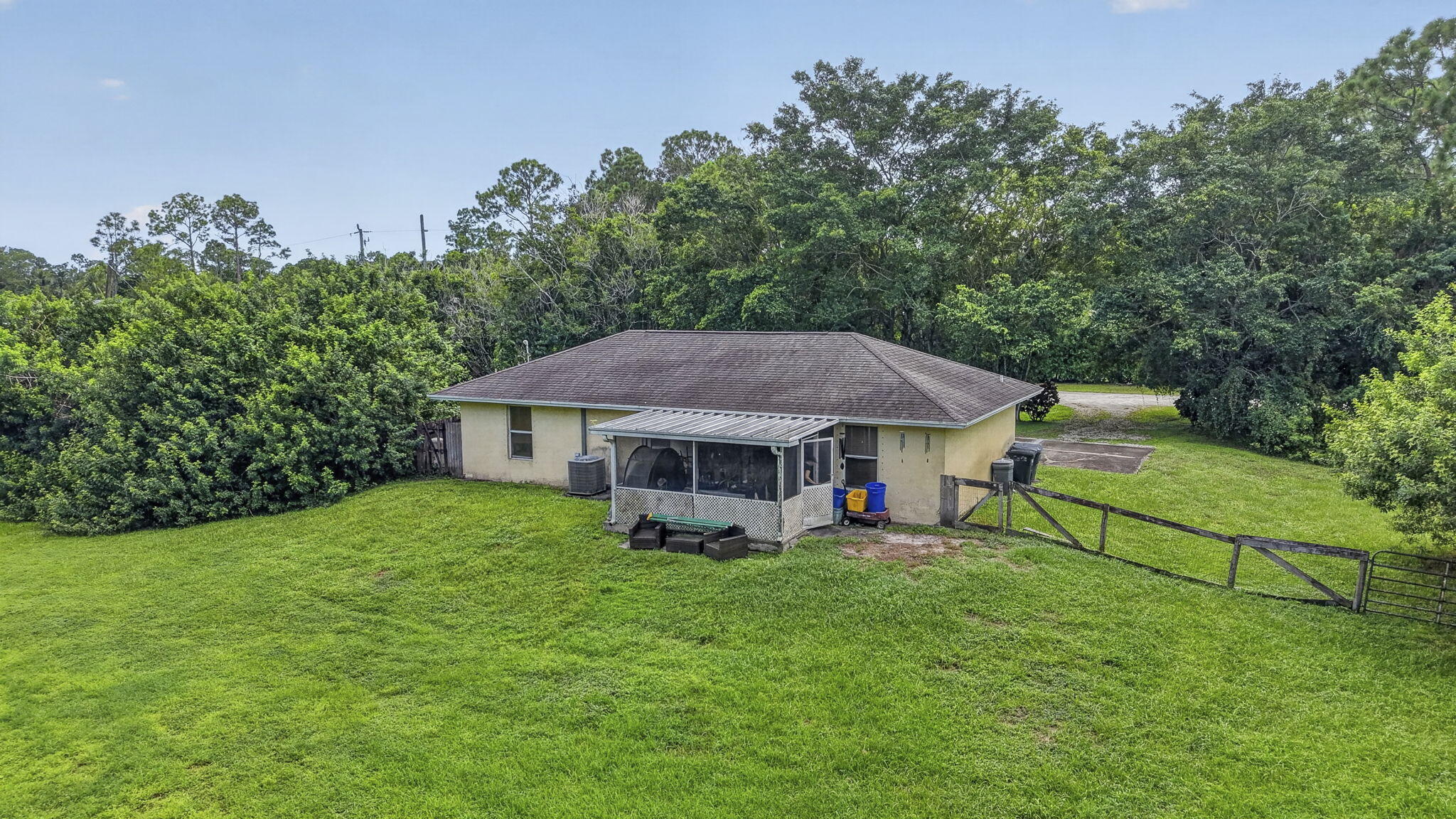 18725 43rd Road N Property Photo 53