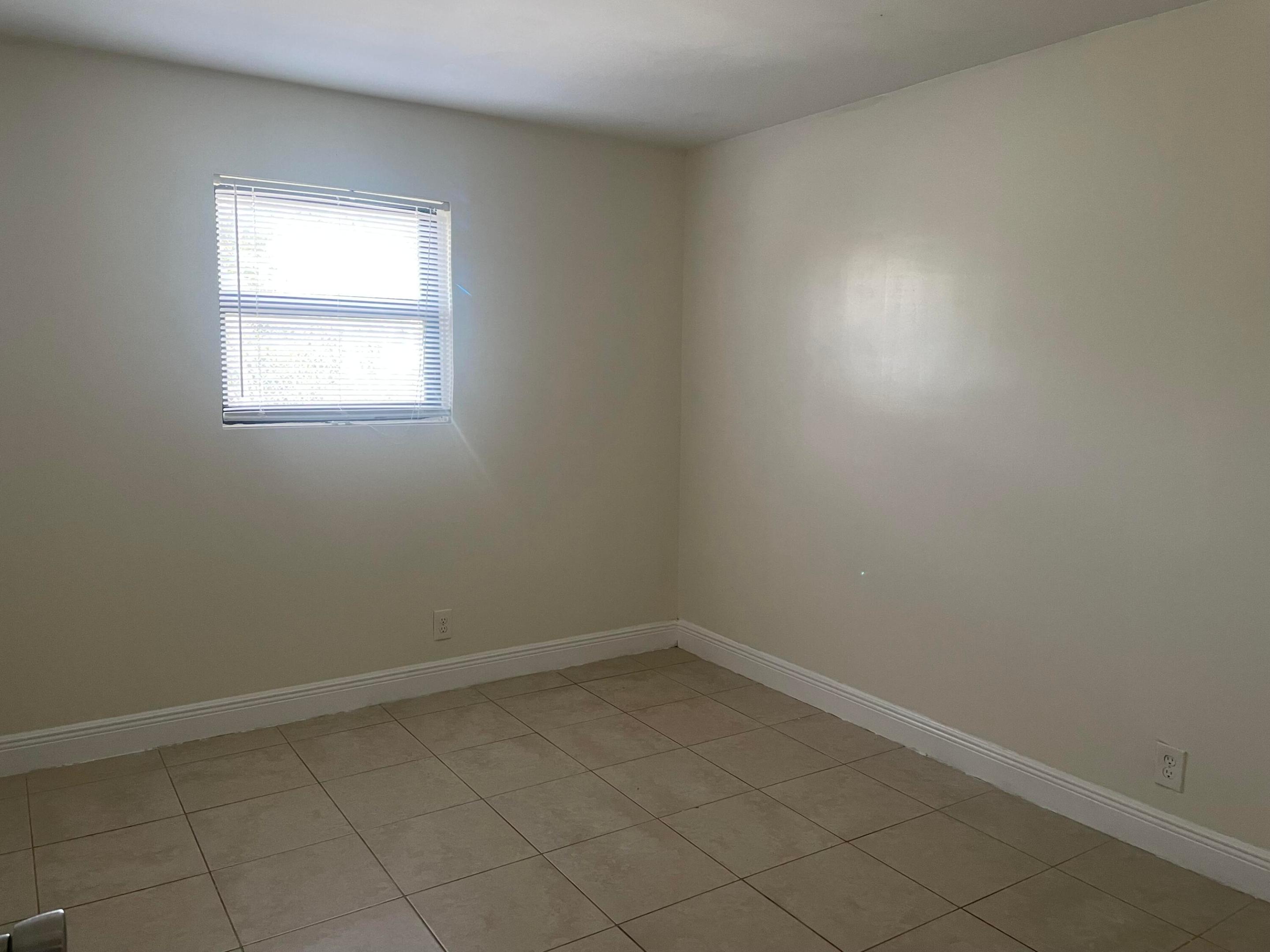2830 Avenue S D1 Property Photo 4