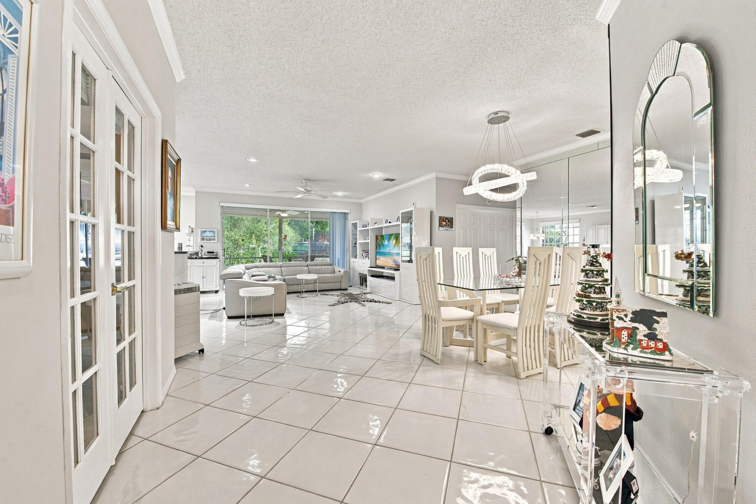 12335 Nw 10th Drive B-5 Property Photo 6