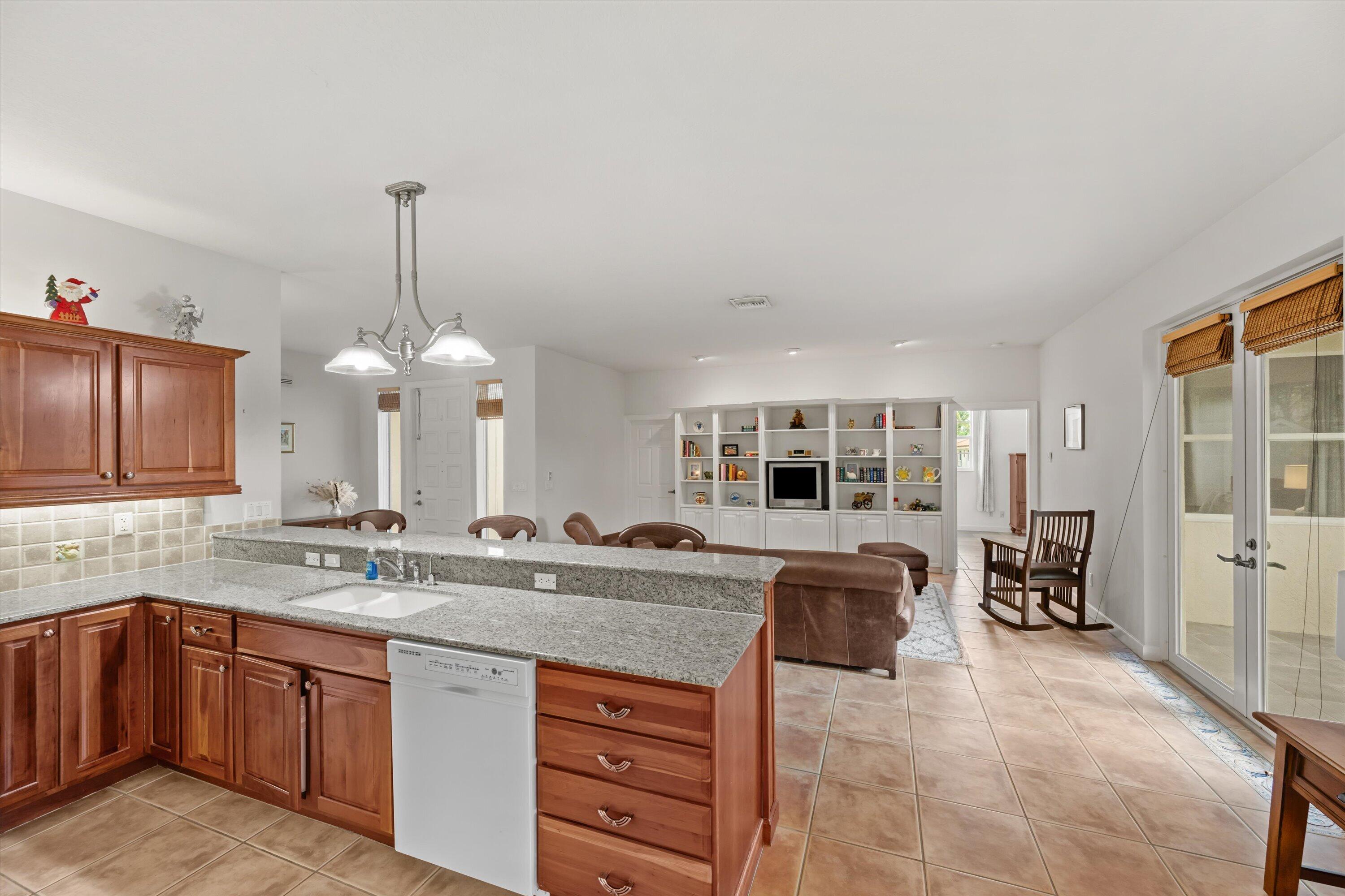 1211 Singer Drive Property Photo 11