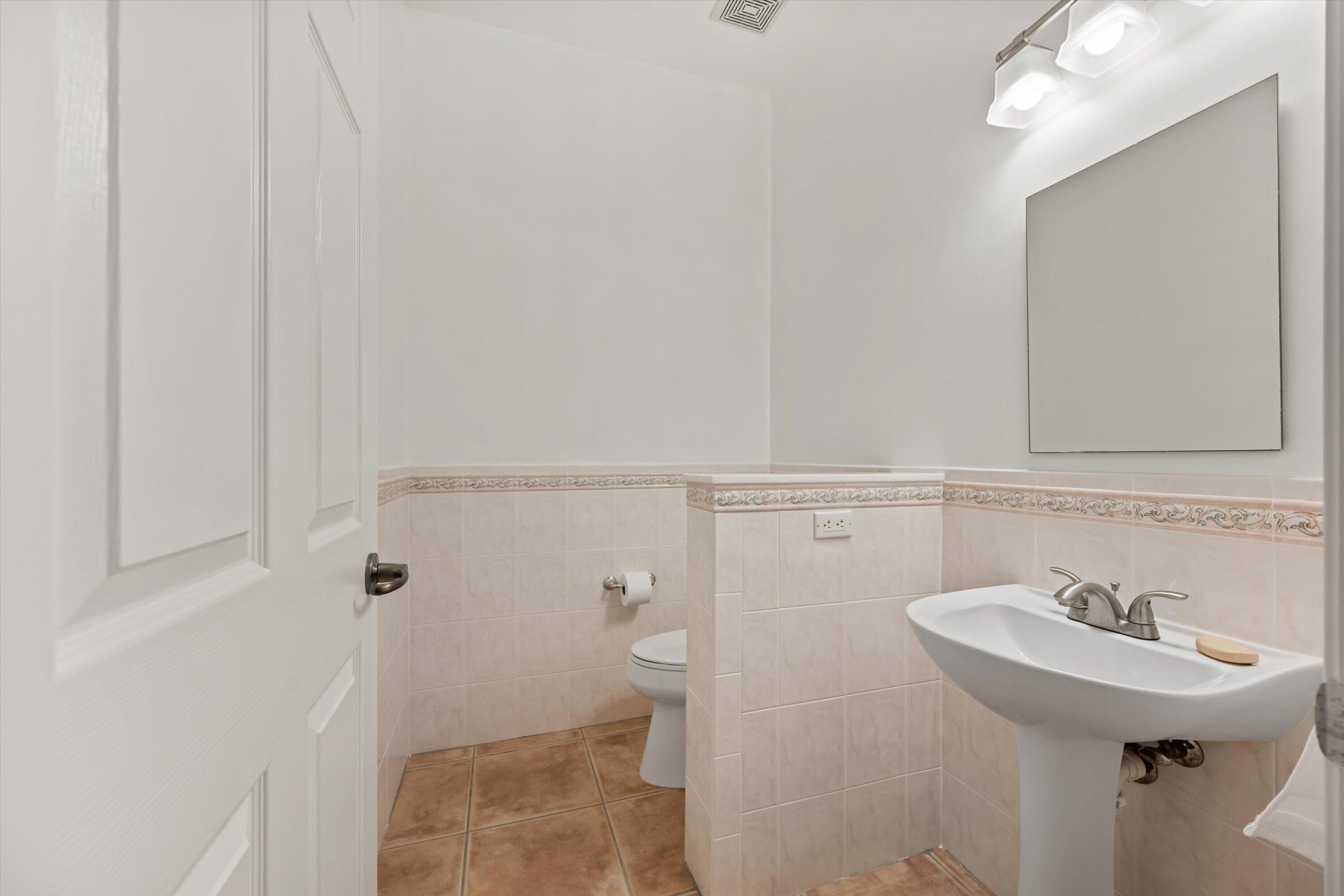 1211 Singer Drive Property Photo 16