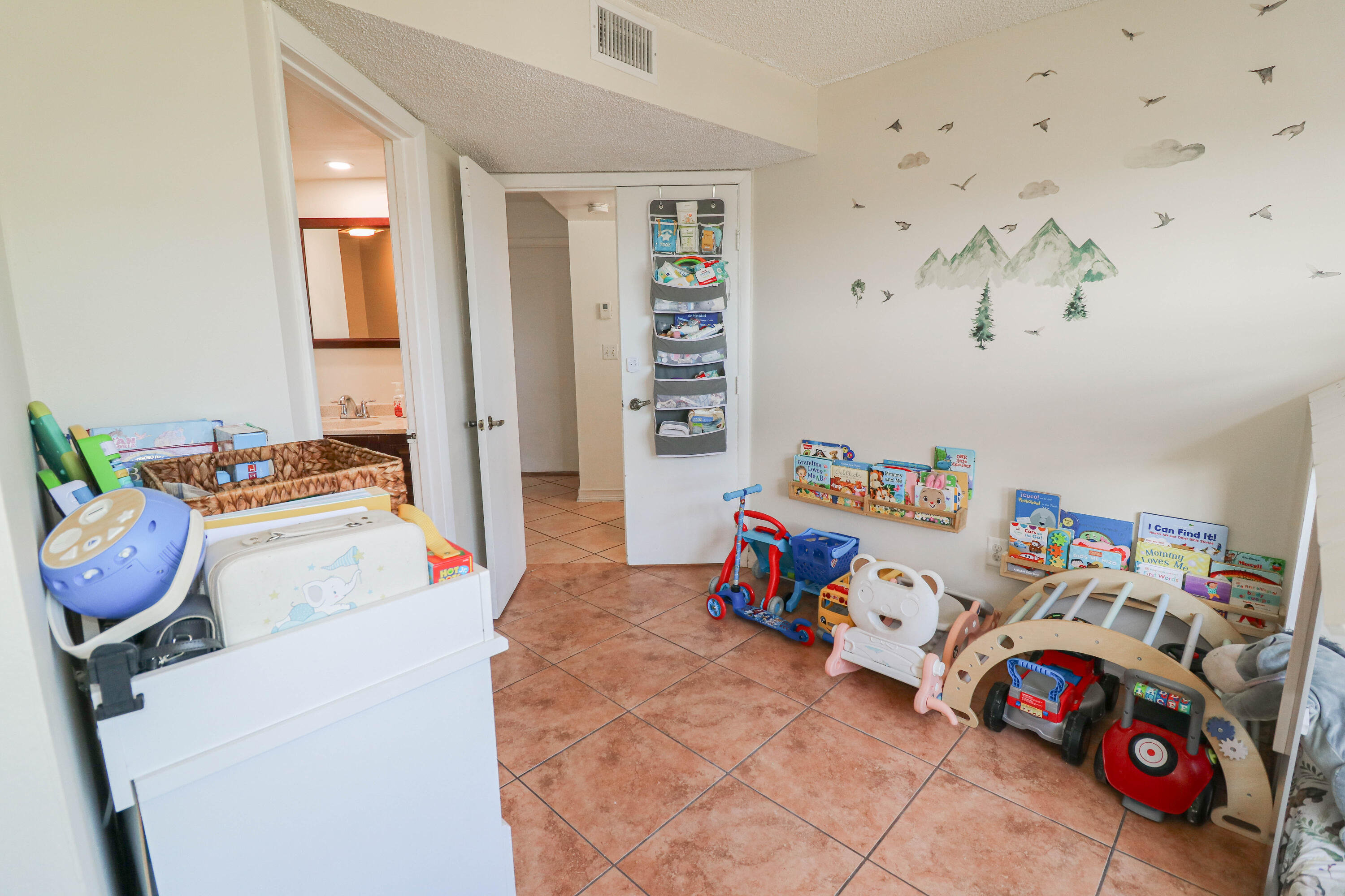 2646 Se 21st Court 203-d Property Photo 27