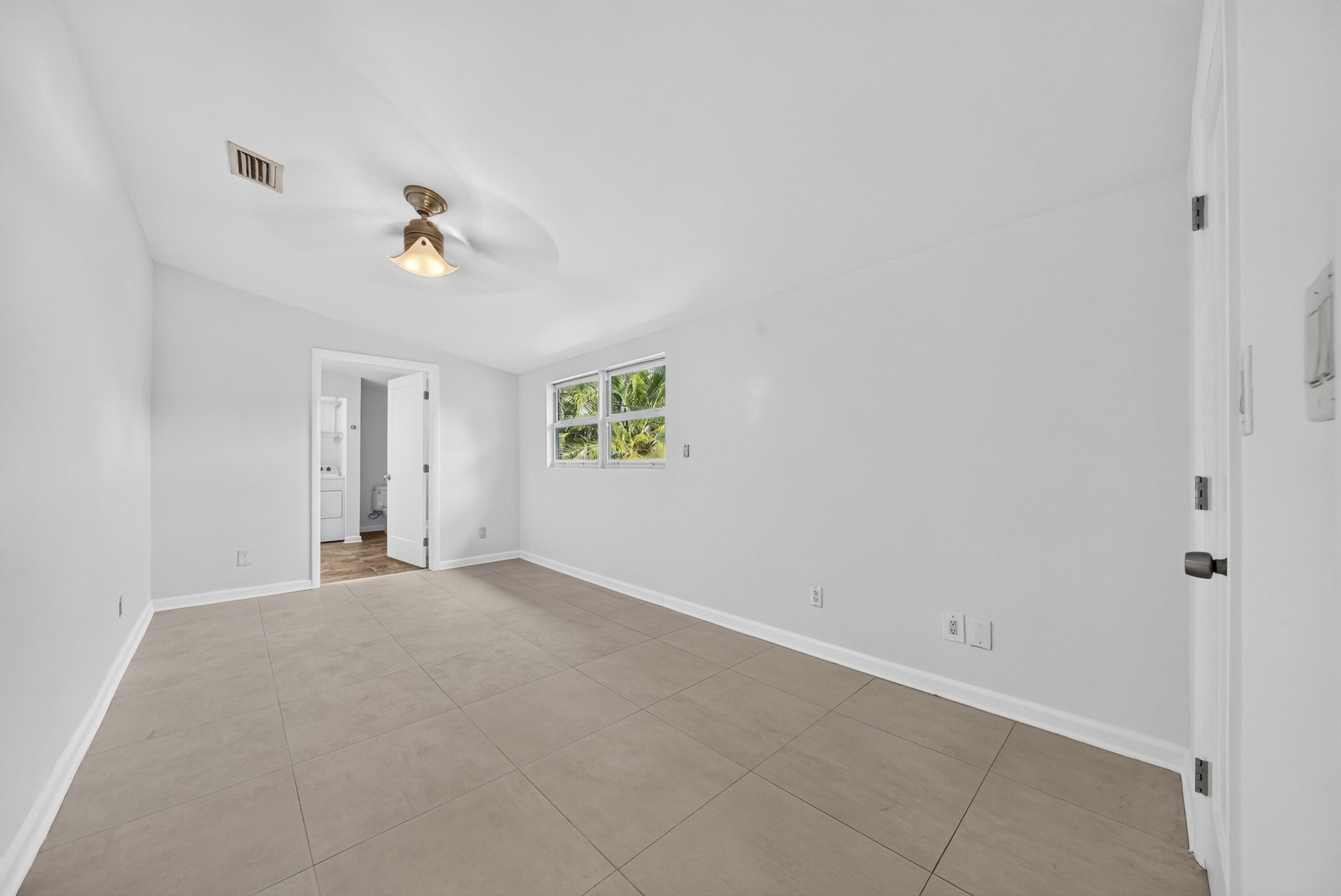 1605 Ne 16th Avenue Property Photo 14