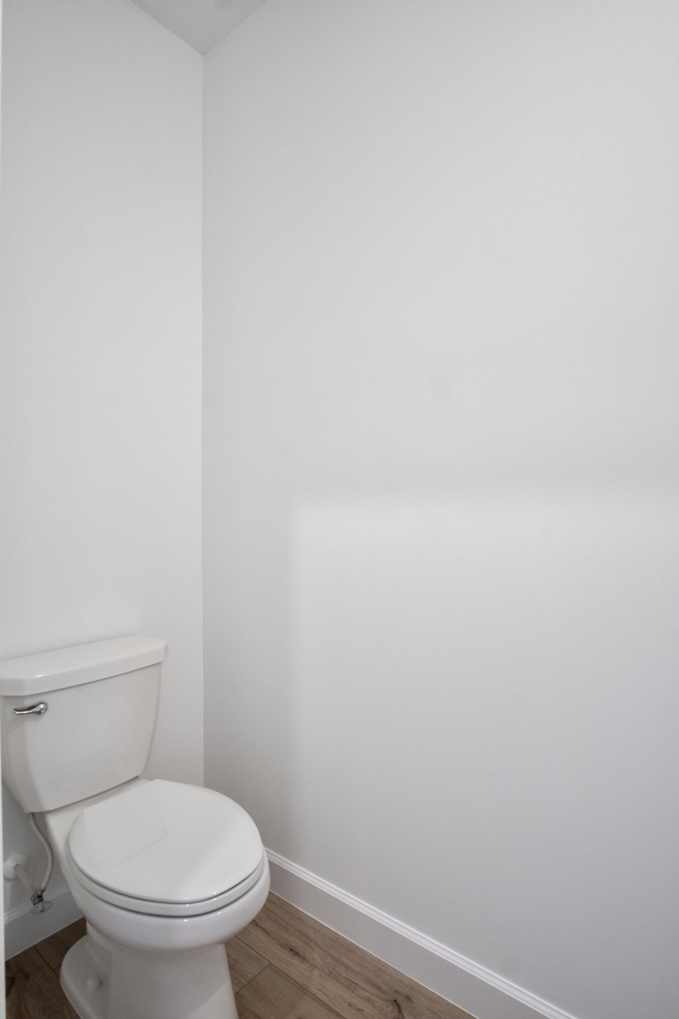 381 Se Crossoak Lane Property Photo 7
