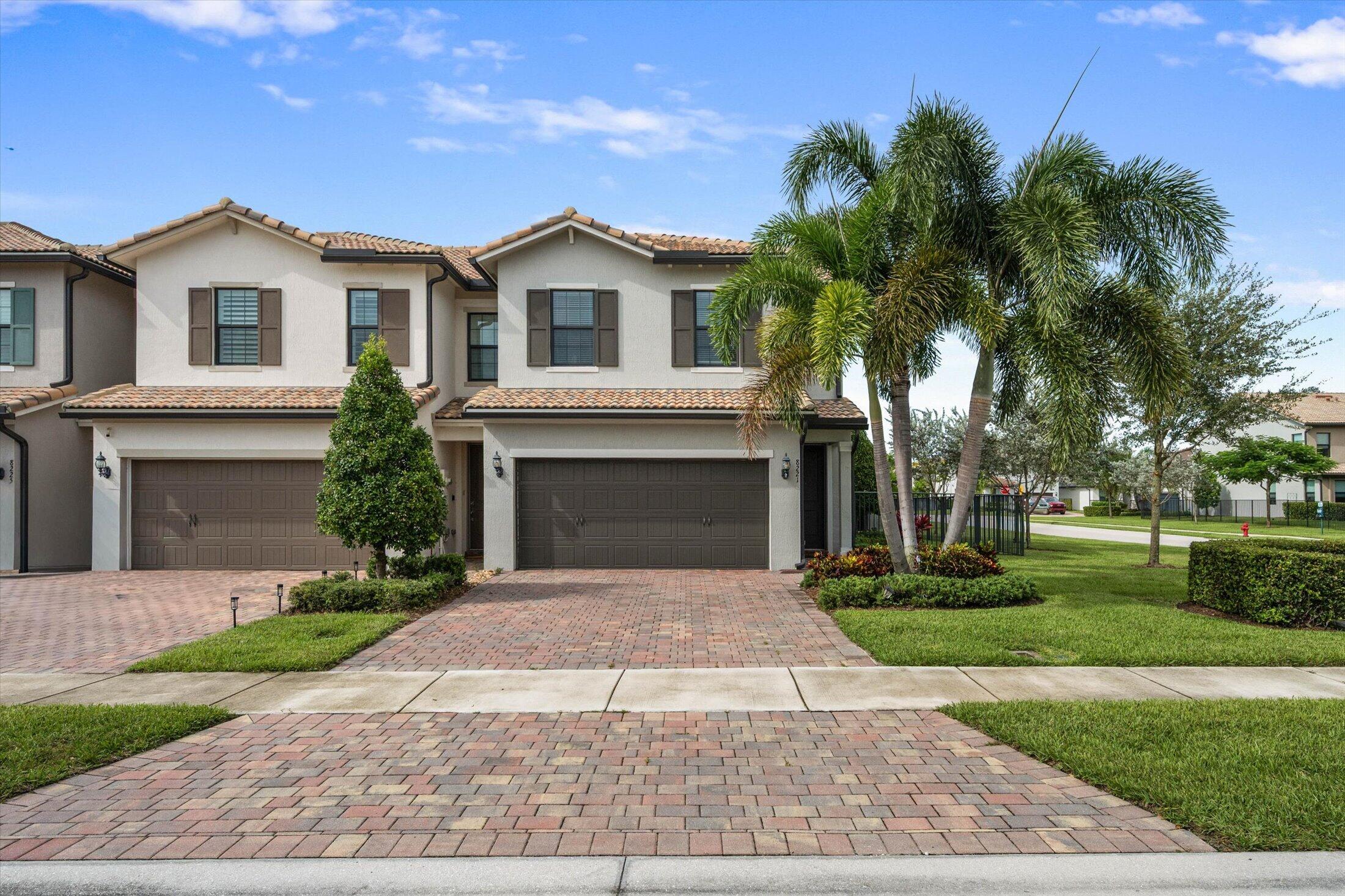 8221 Cinch Way Property Photo 1