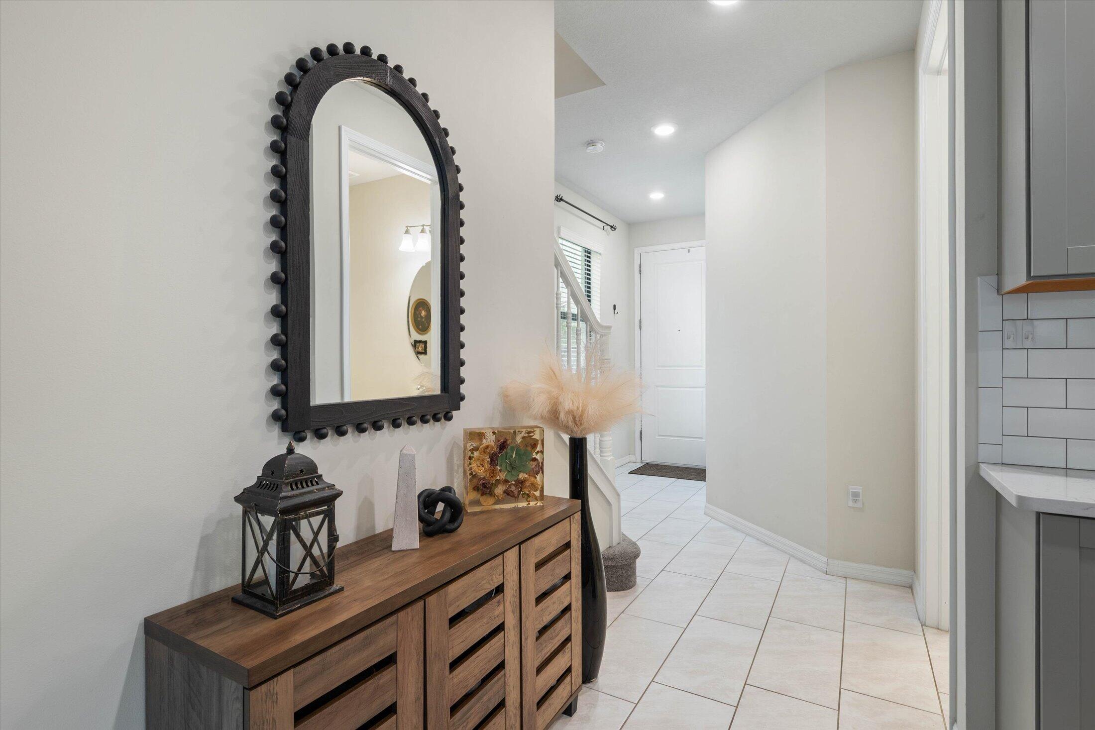 8221 Cinch Way Property Photo 4