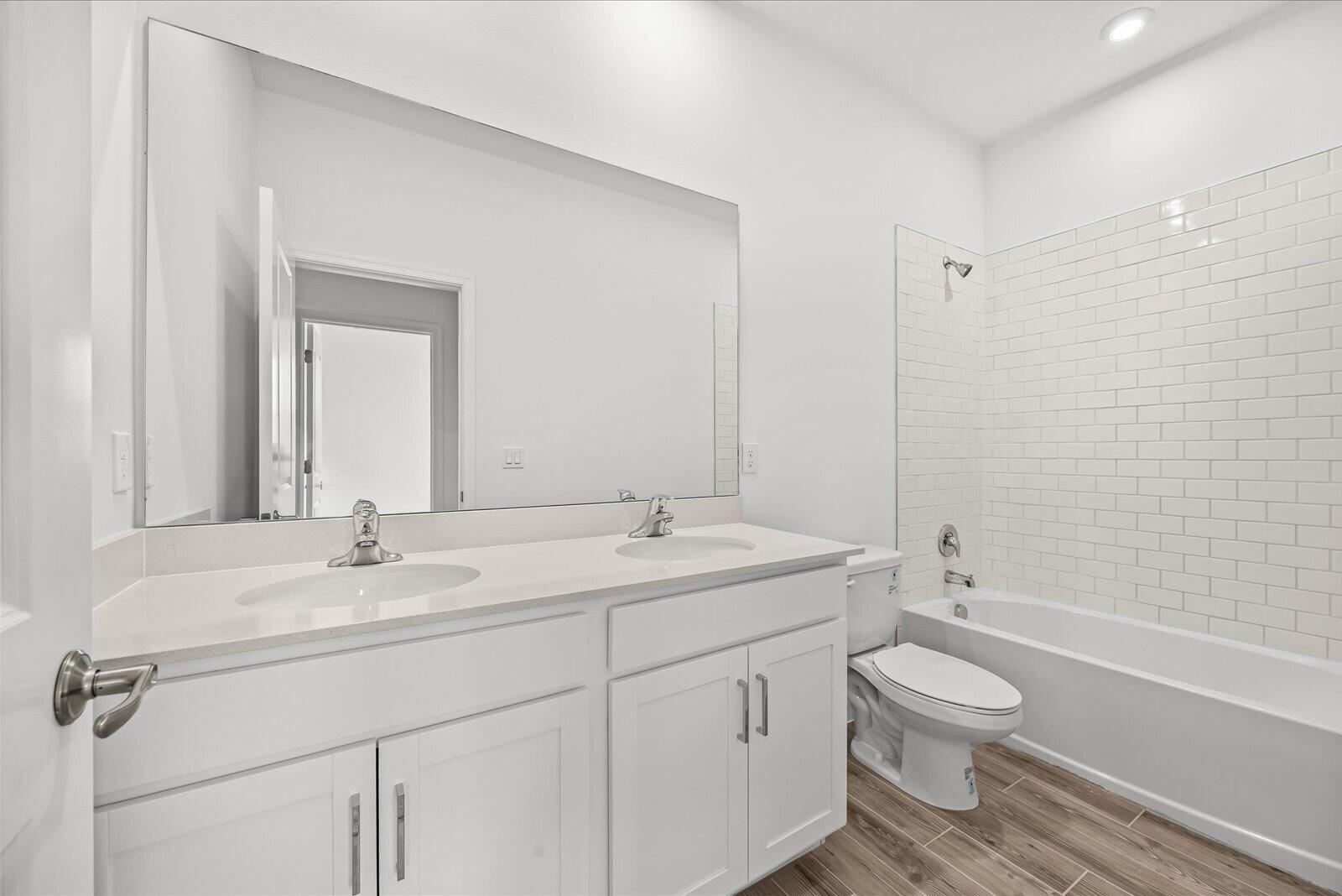 9982 Sw Torquay Drive Property Photo 18