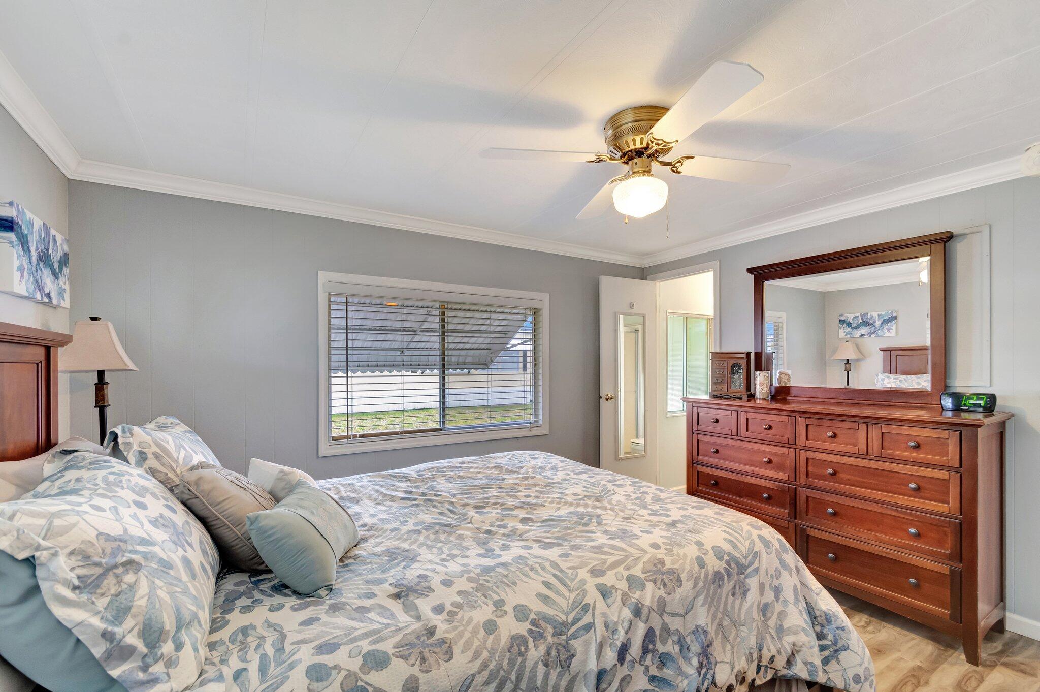 14001 Kingston Bay Property Photo 6