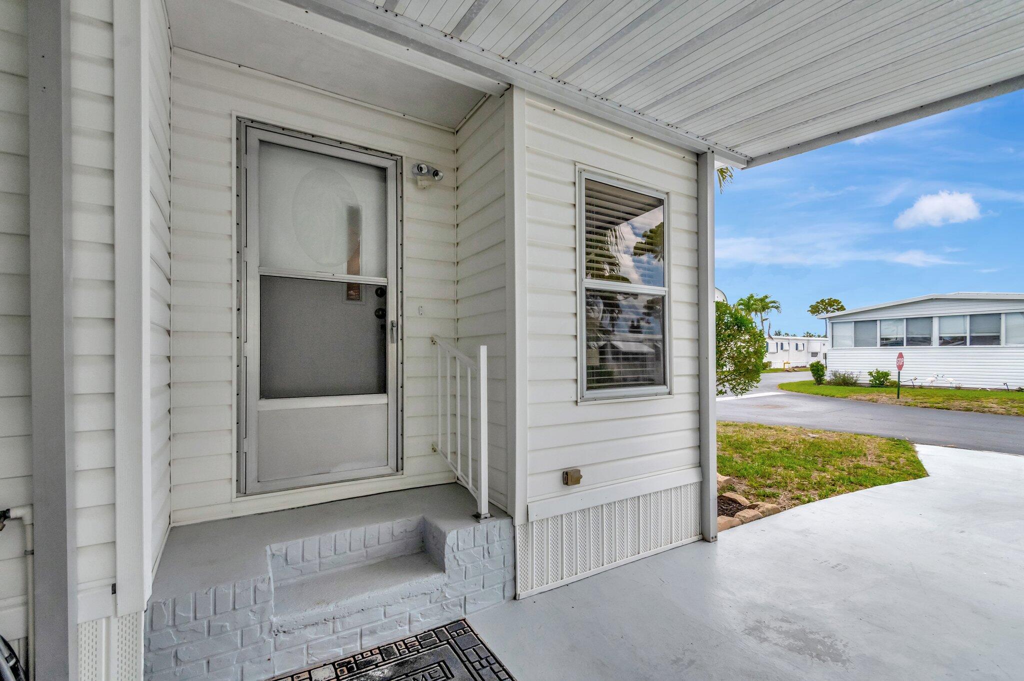 14001 Kingston Bay Property Photo 11