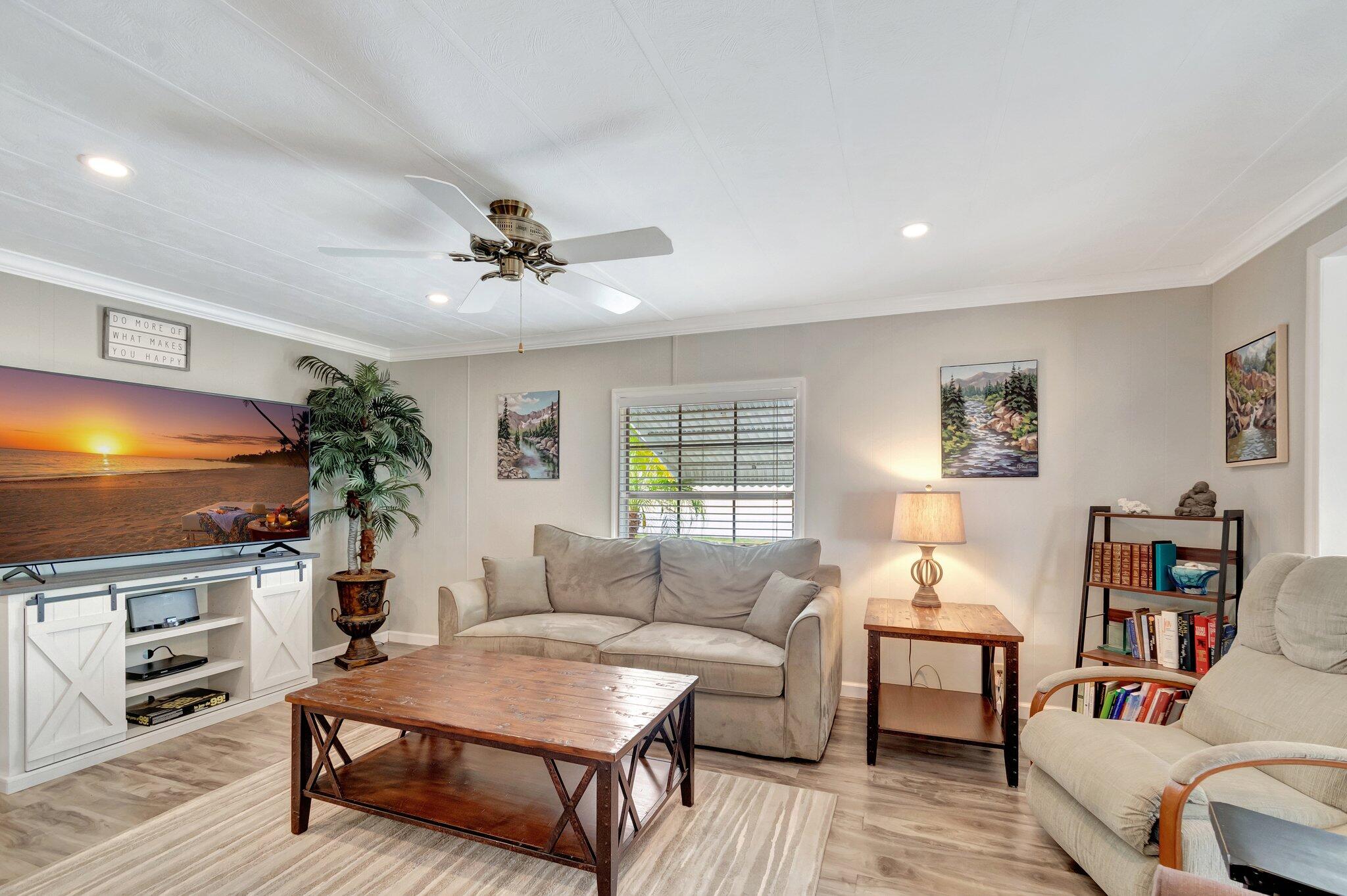 14001 Kingston Bay Property Photo 20