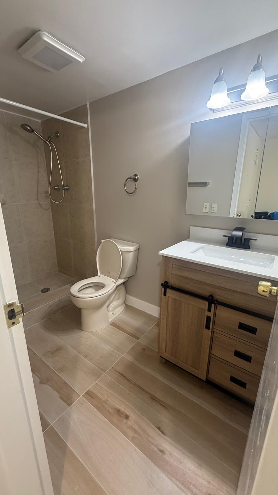 1805 E Sans Souci Boulevard 434 Property Photo 9