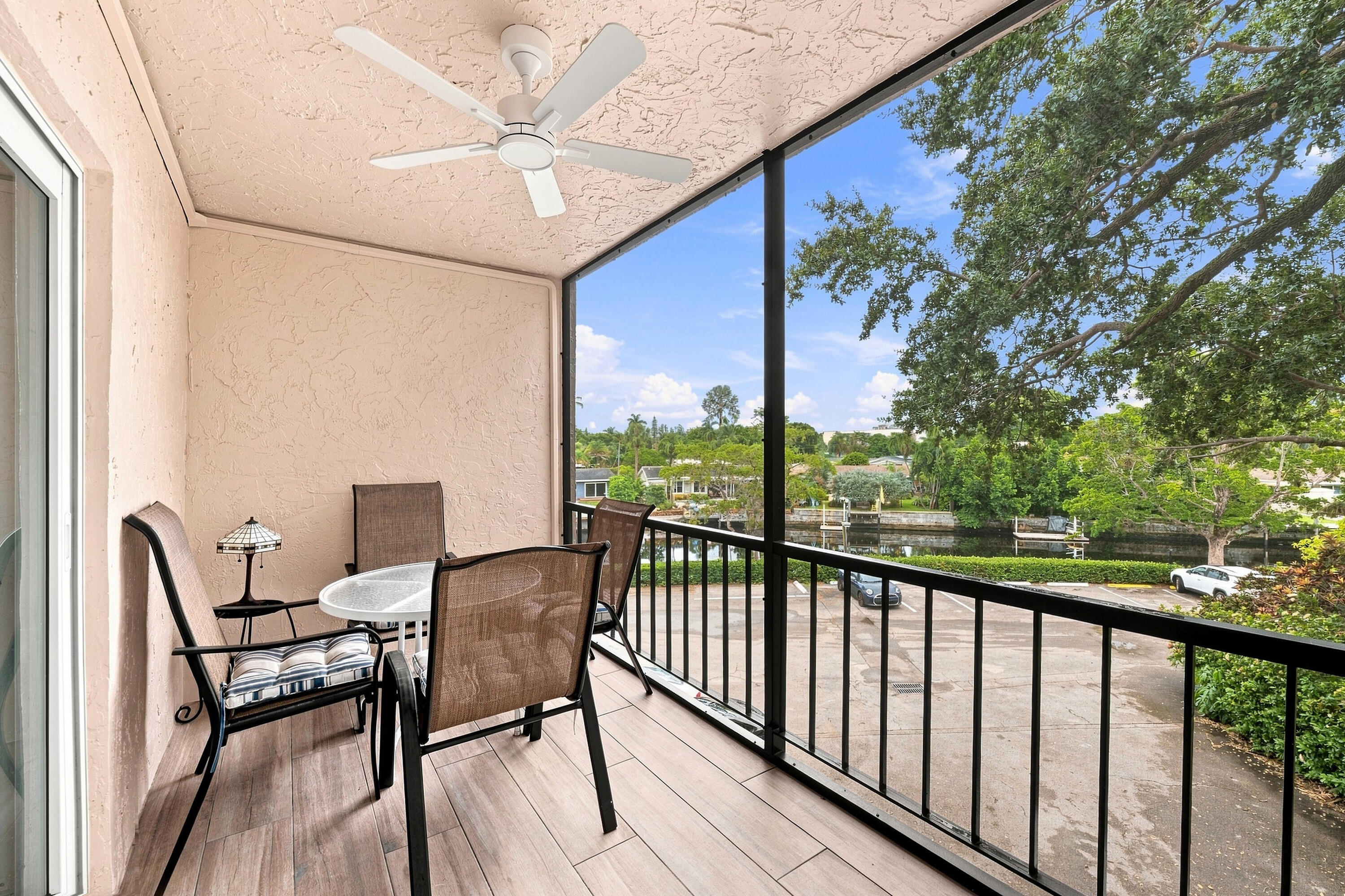 610 Tennis Club Drive 305 Property Photo 11