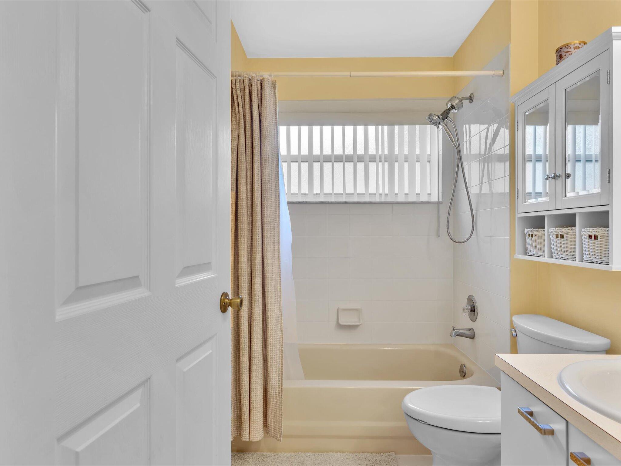 110 Sausalito Drive Property Photo 41