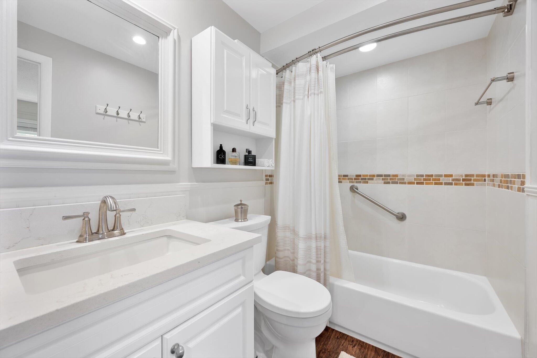 5171 W Oakland Park Boulevard 204 Property Photo 15
