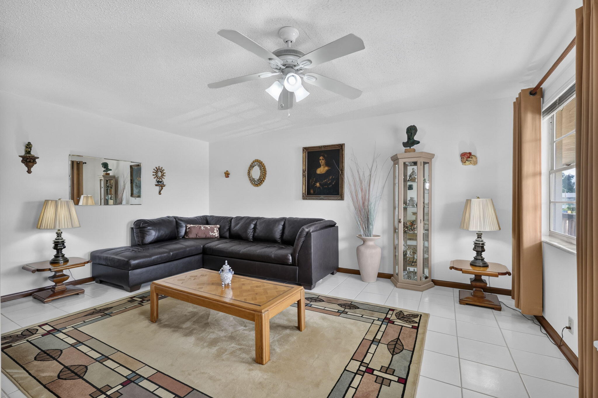 253 Northampton M Property Photo 4