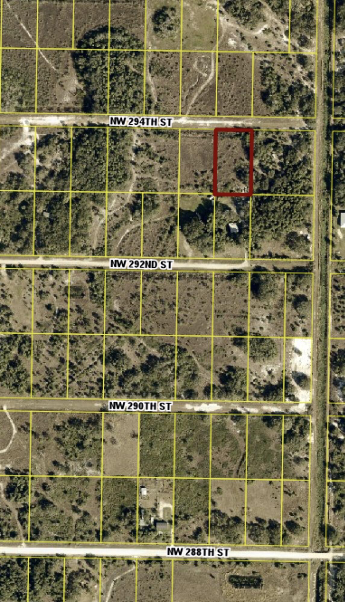 15316 Nw 294th Street Property Photo 4