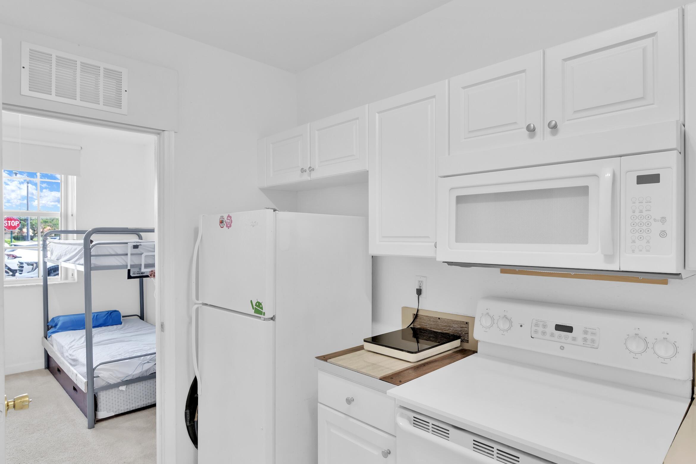 1720 Ne 33 Avenue 105-5 Property Photo 12