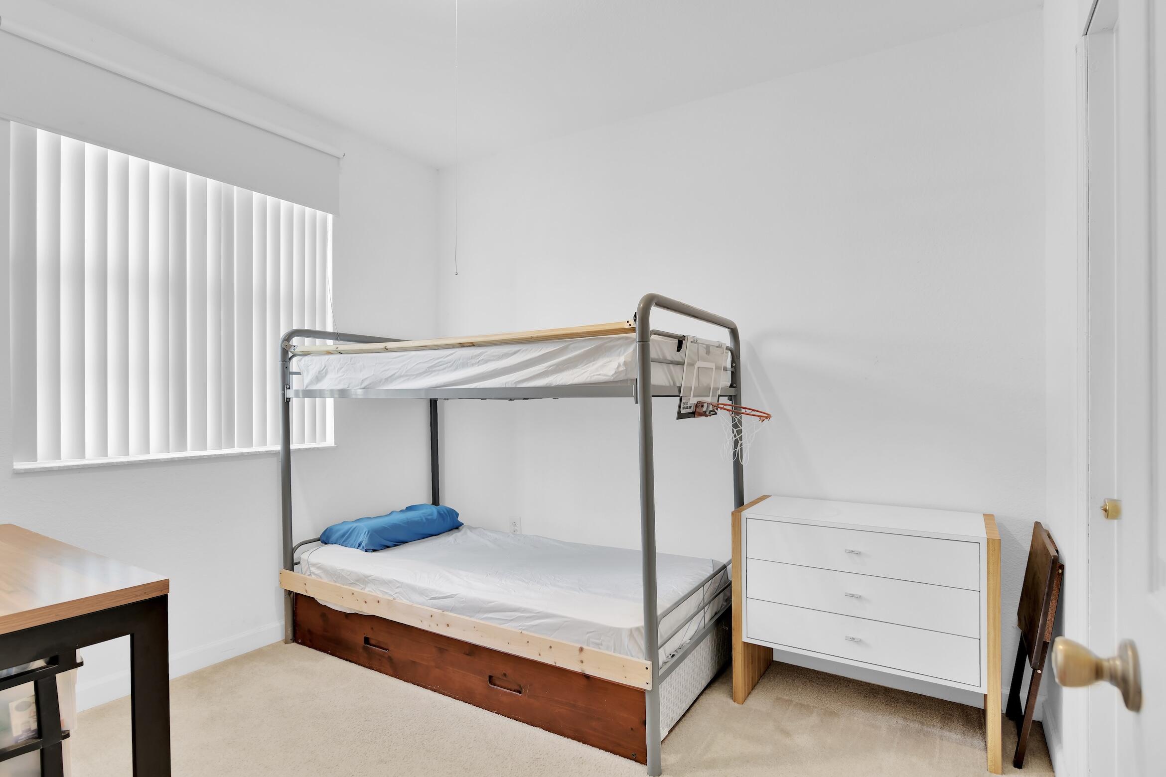 1720 Ne 33 Avenue 105-5 Property Photo 25