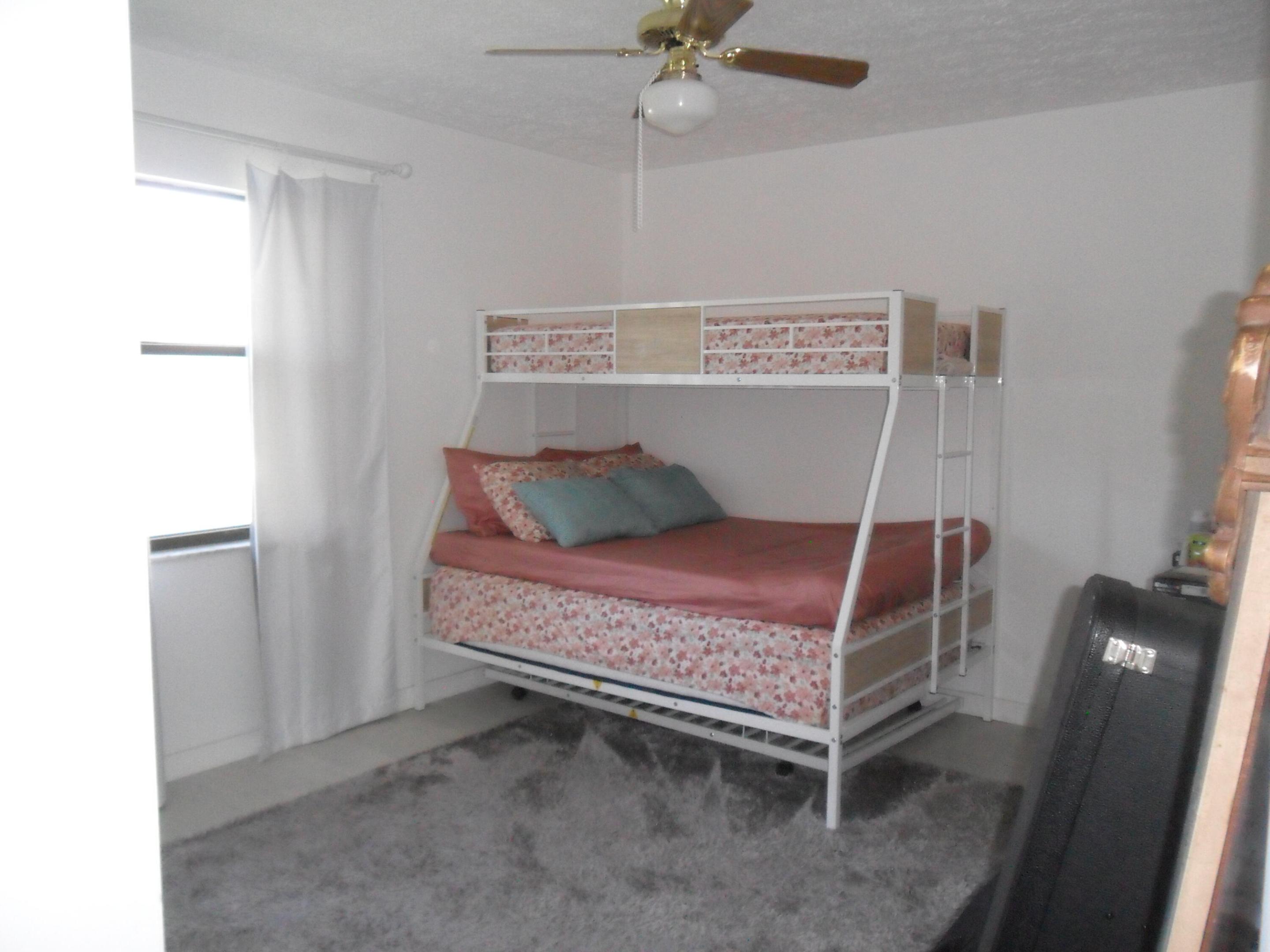 2574 Sw Deckard Street Property Photo 13