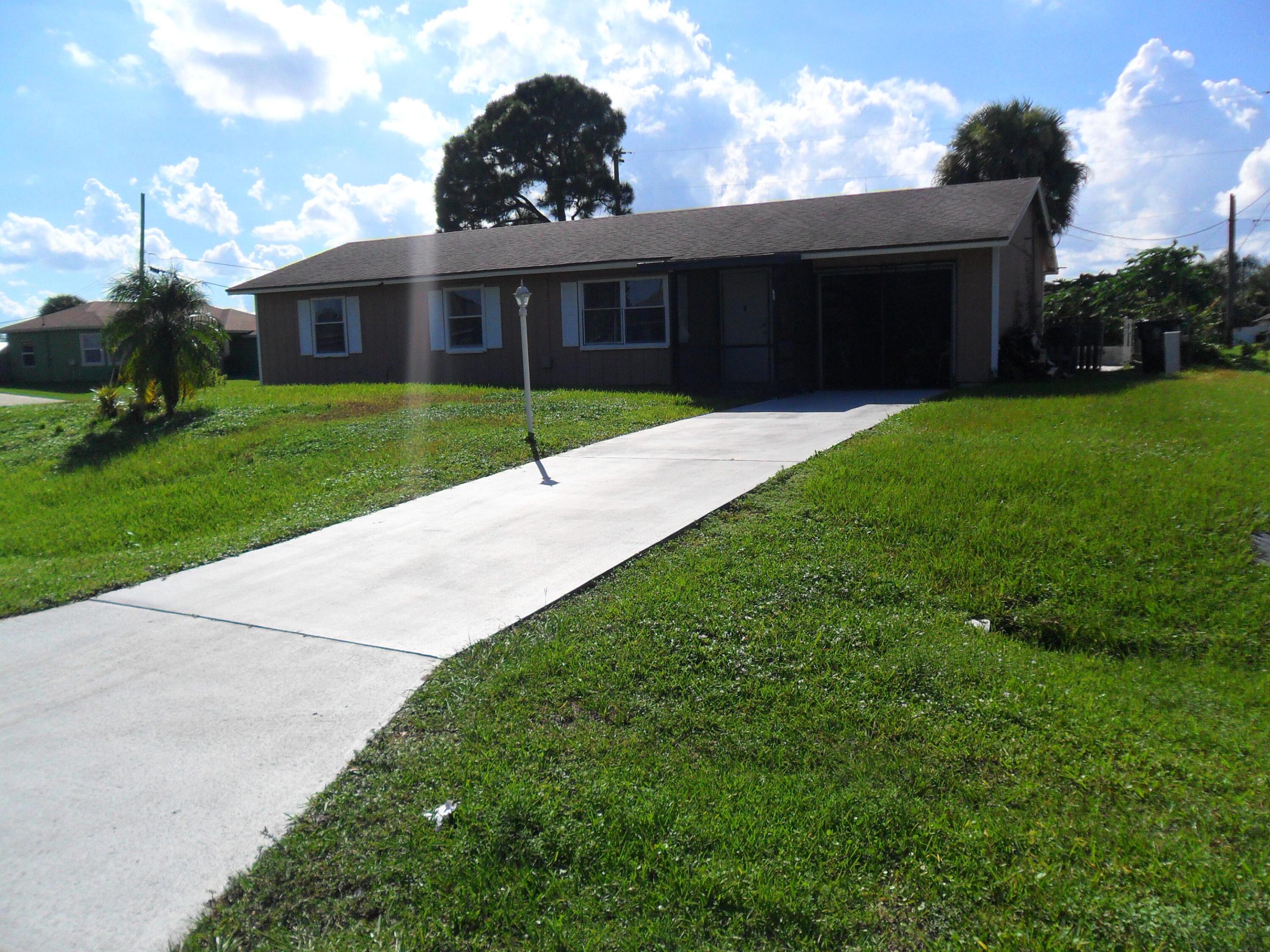 2574 Sw Deckard Street Property Photo 38