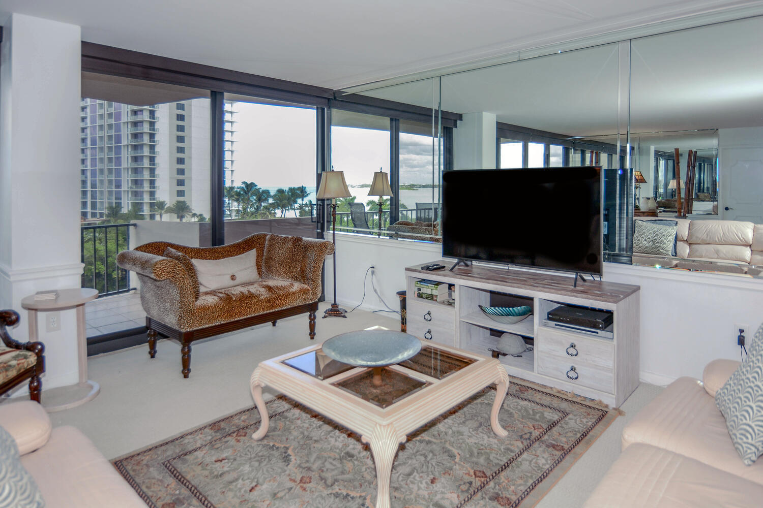 4200 N Ocean Drive 2-605 Property Photo 7
