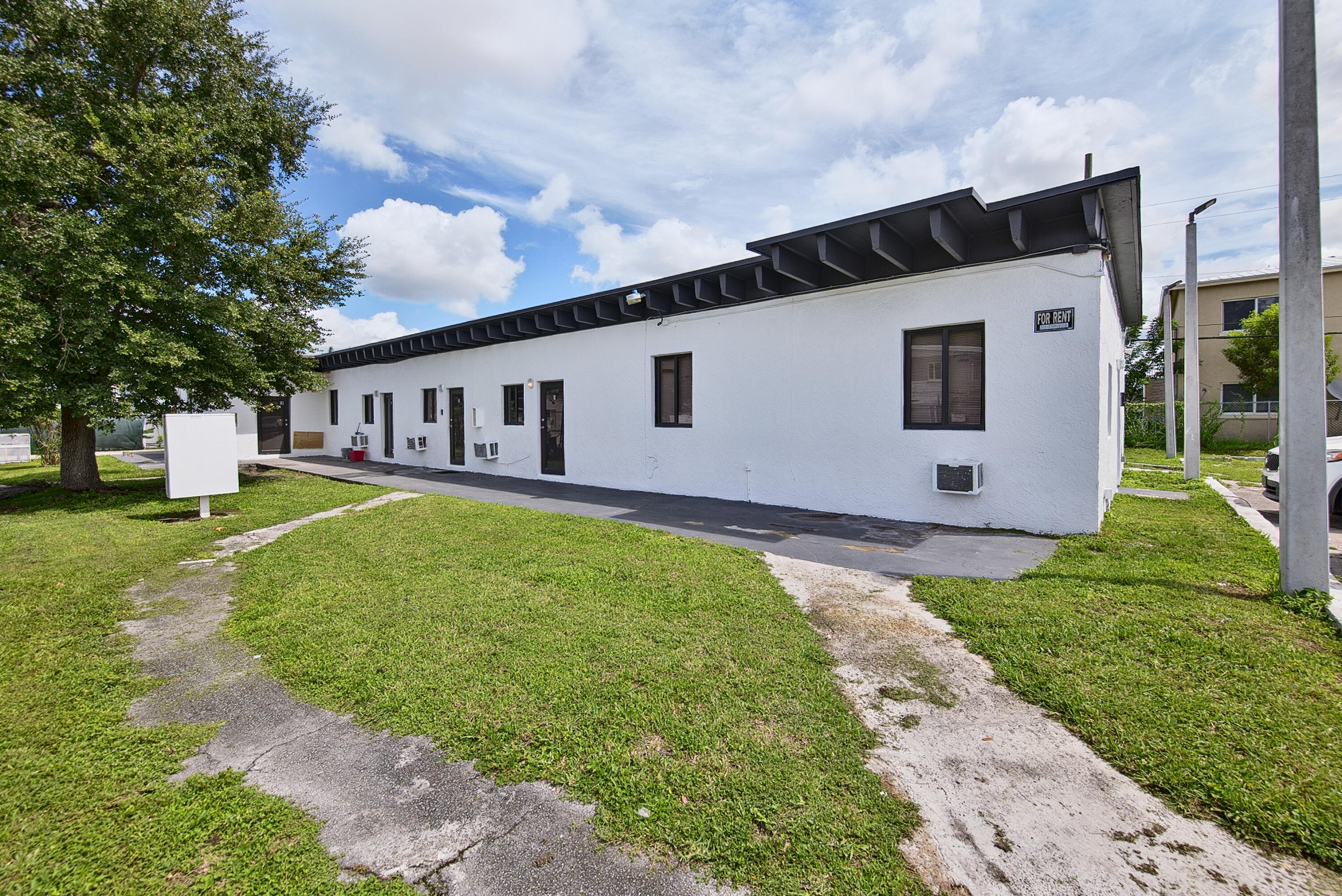 1427 Nw 2nd Avenue Property Photo 15
