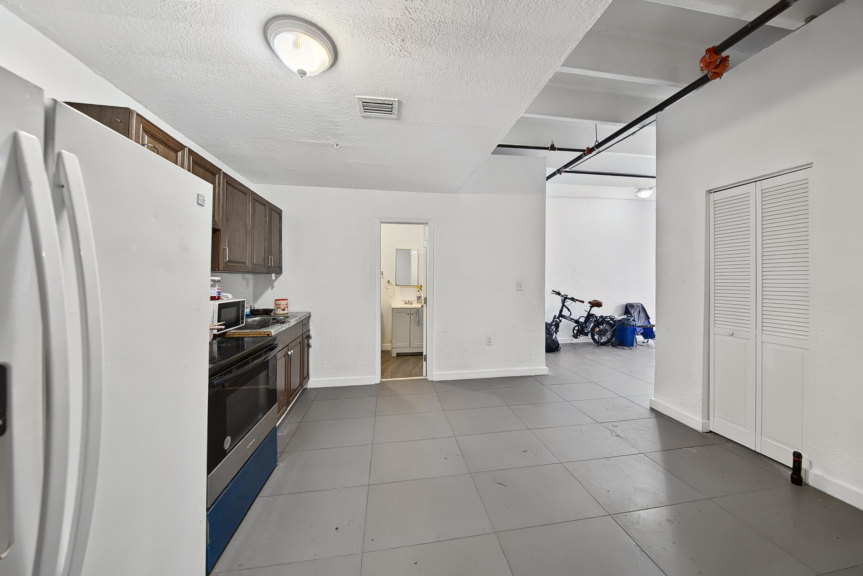 1427 Nw 2nd Avenue Property Photo 56