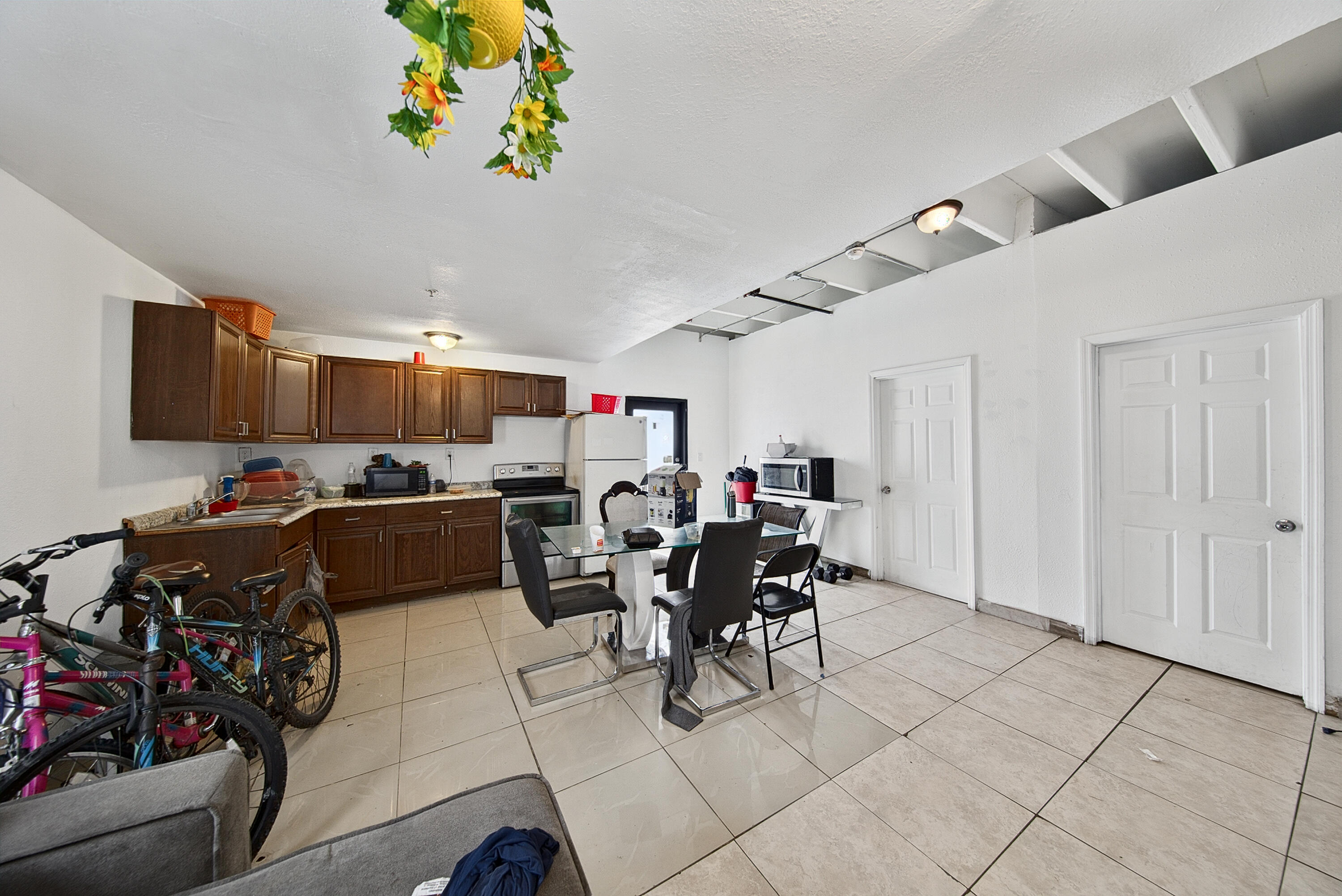 1427 Nw 2nd Avenue Property Photo 73