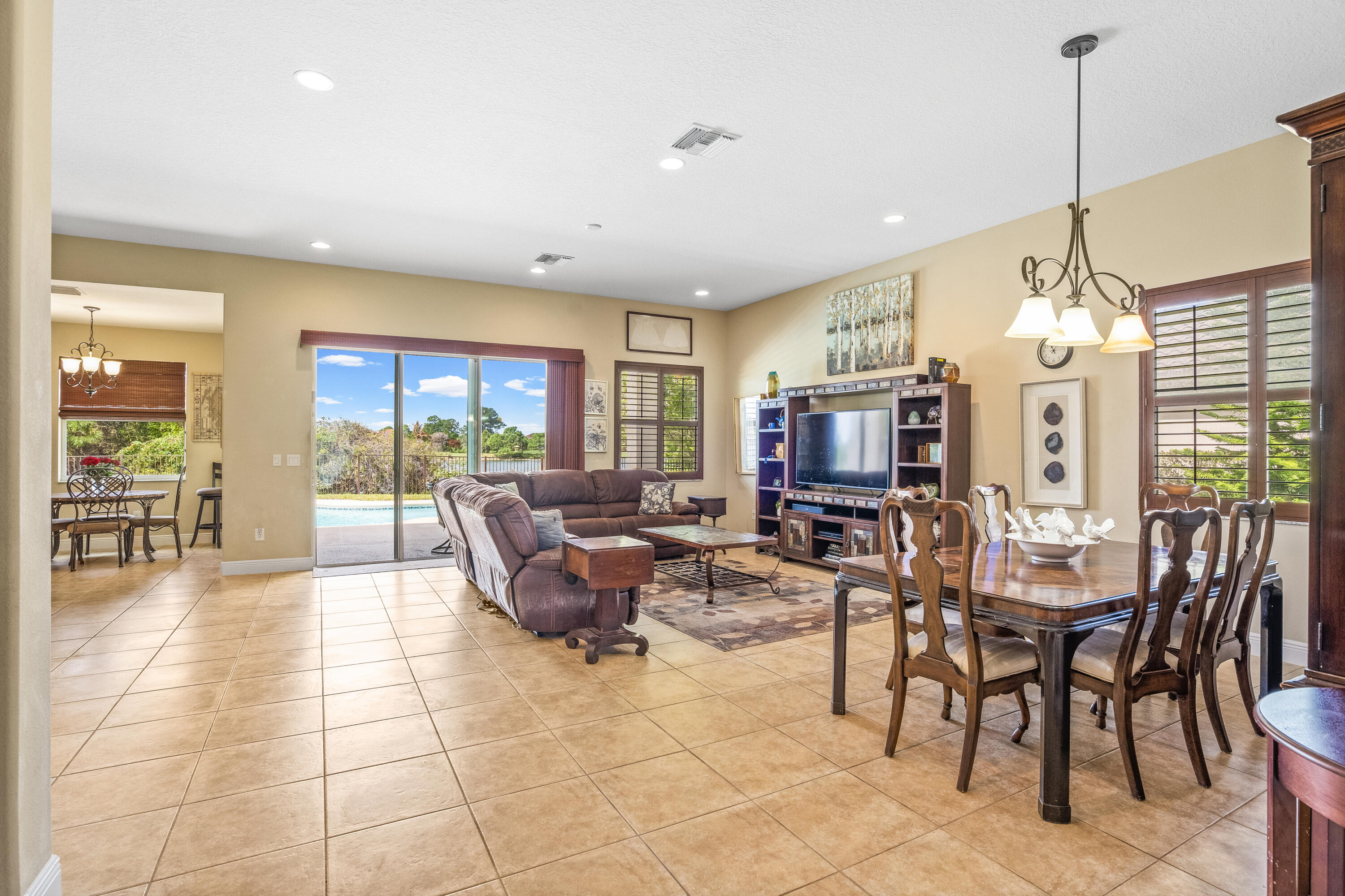 7621 Fieldstone Ranch Square Property Photo 10