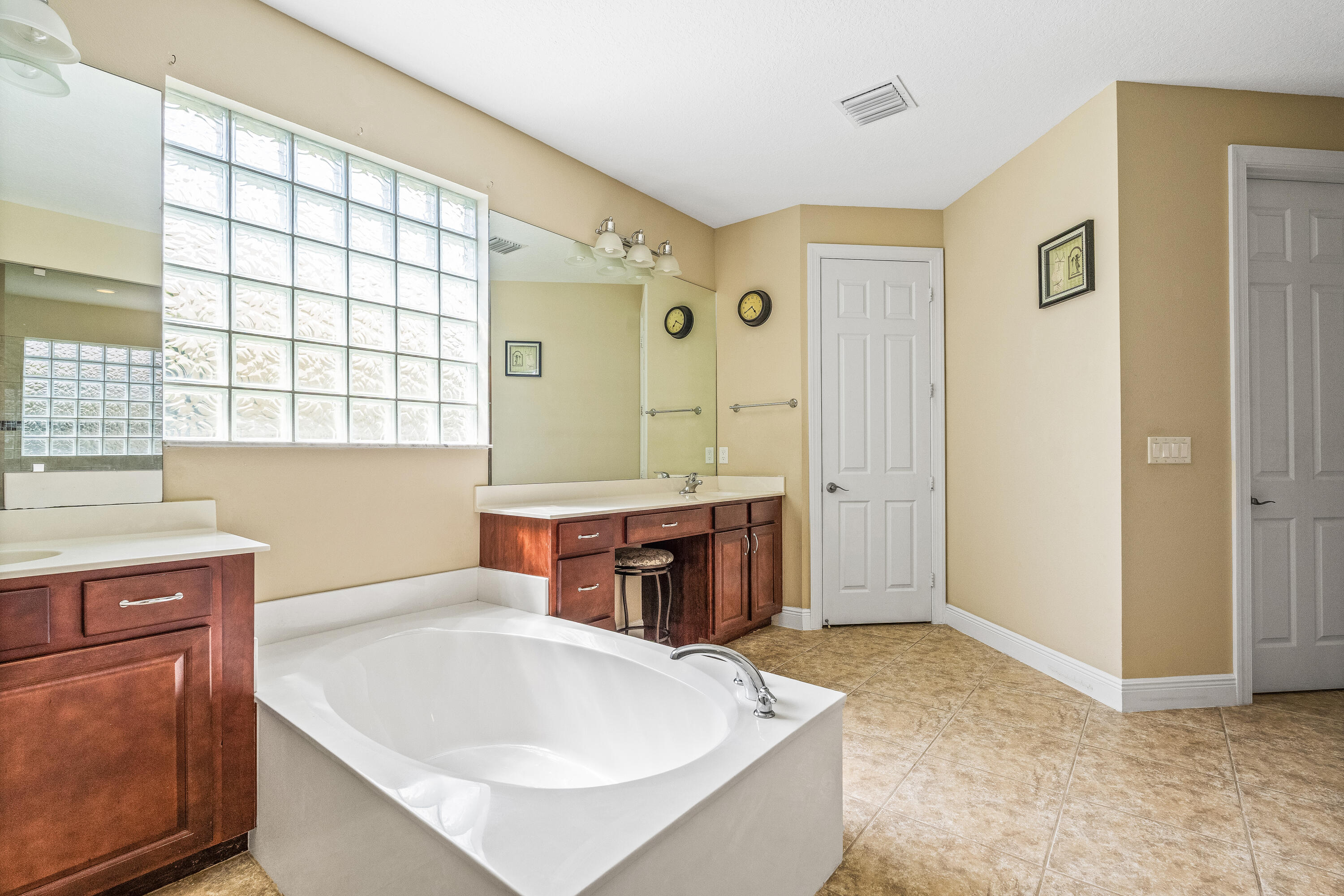 7621 Fieldstone Ranch Square Property Photo 24