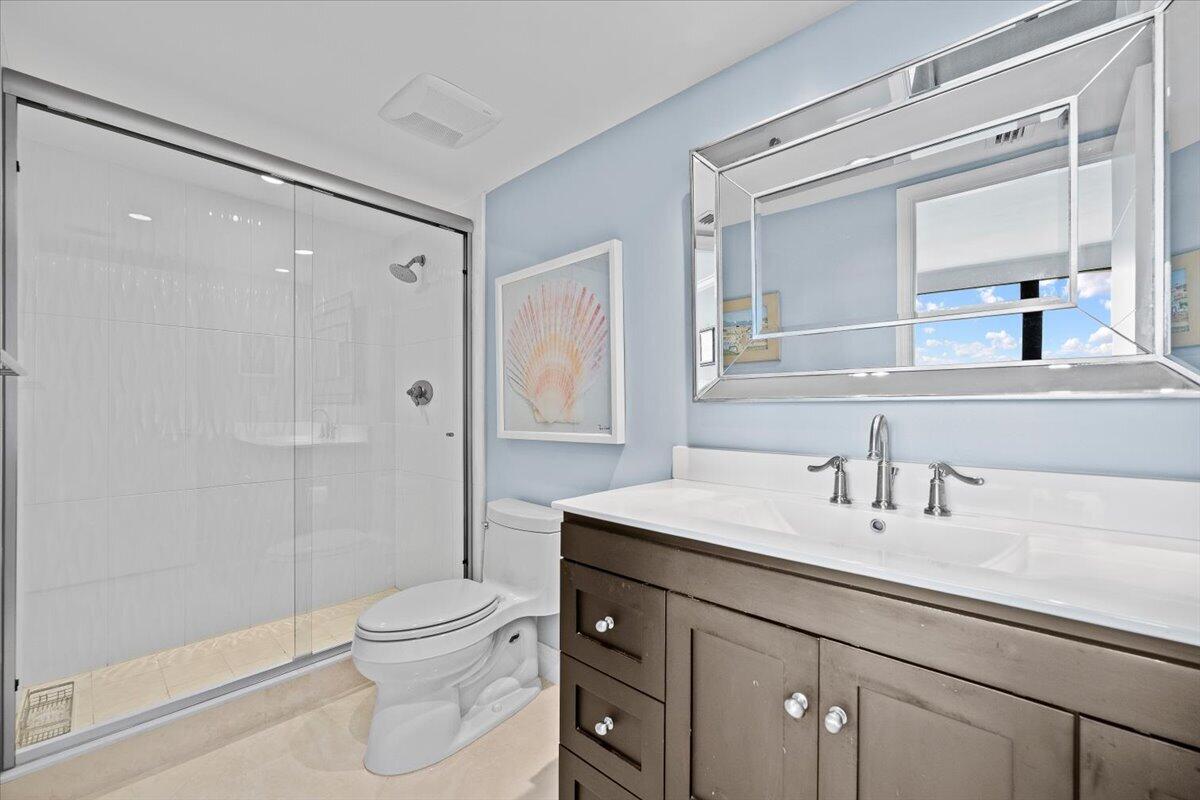4100 N Ocean Drive 2304 Property Photo 9