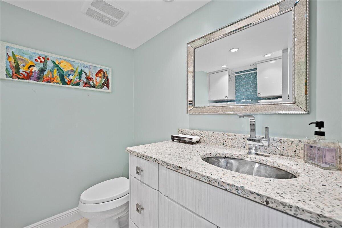 4100 N Ocean Drive 2304 Property Photo 20