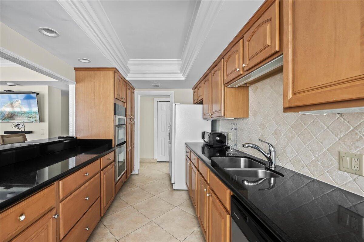 4100 N Ocean Drive 2304 Property Photo 45