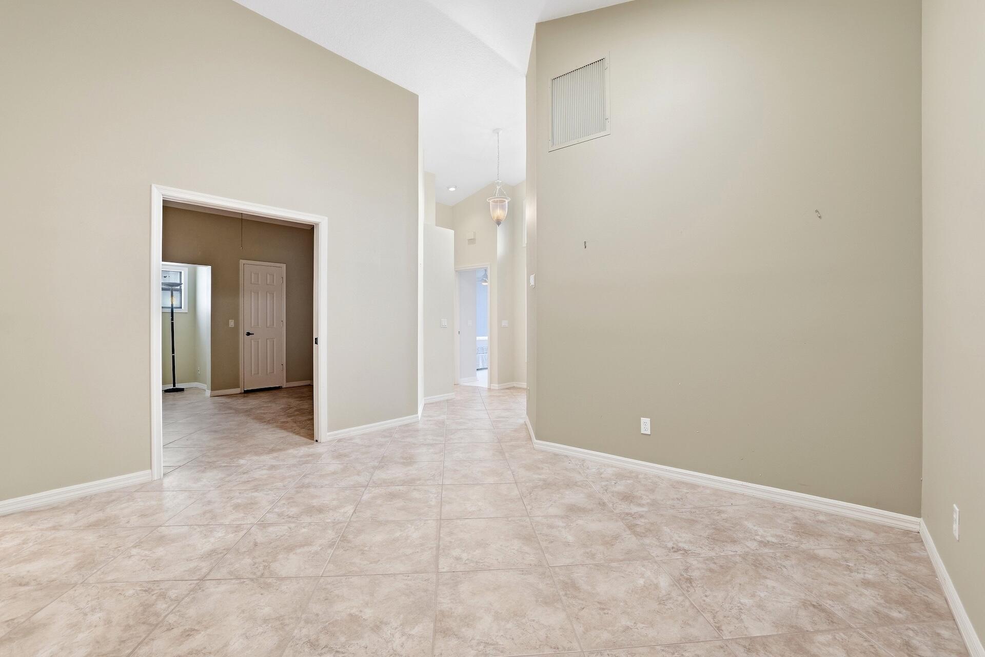 4208 Sw Mallard Creek Trail Property Photo 5