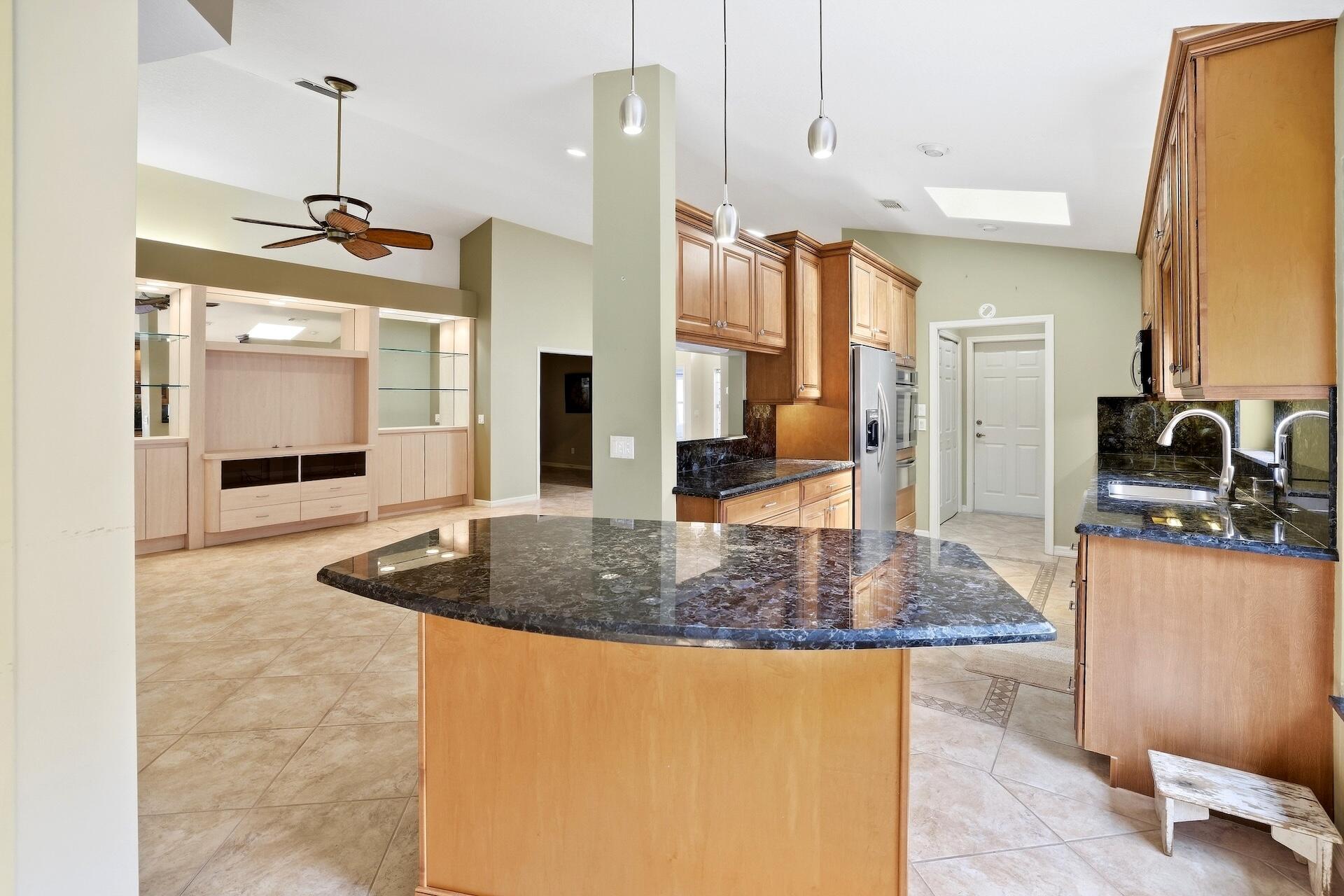 4208 Sw Mallard Creek Trail Property Photo 9