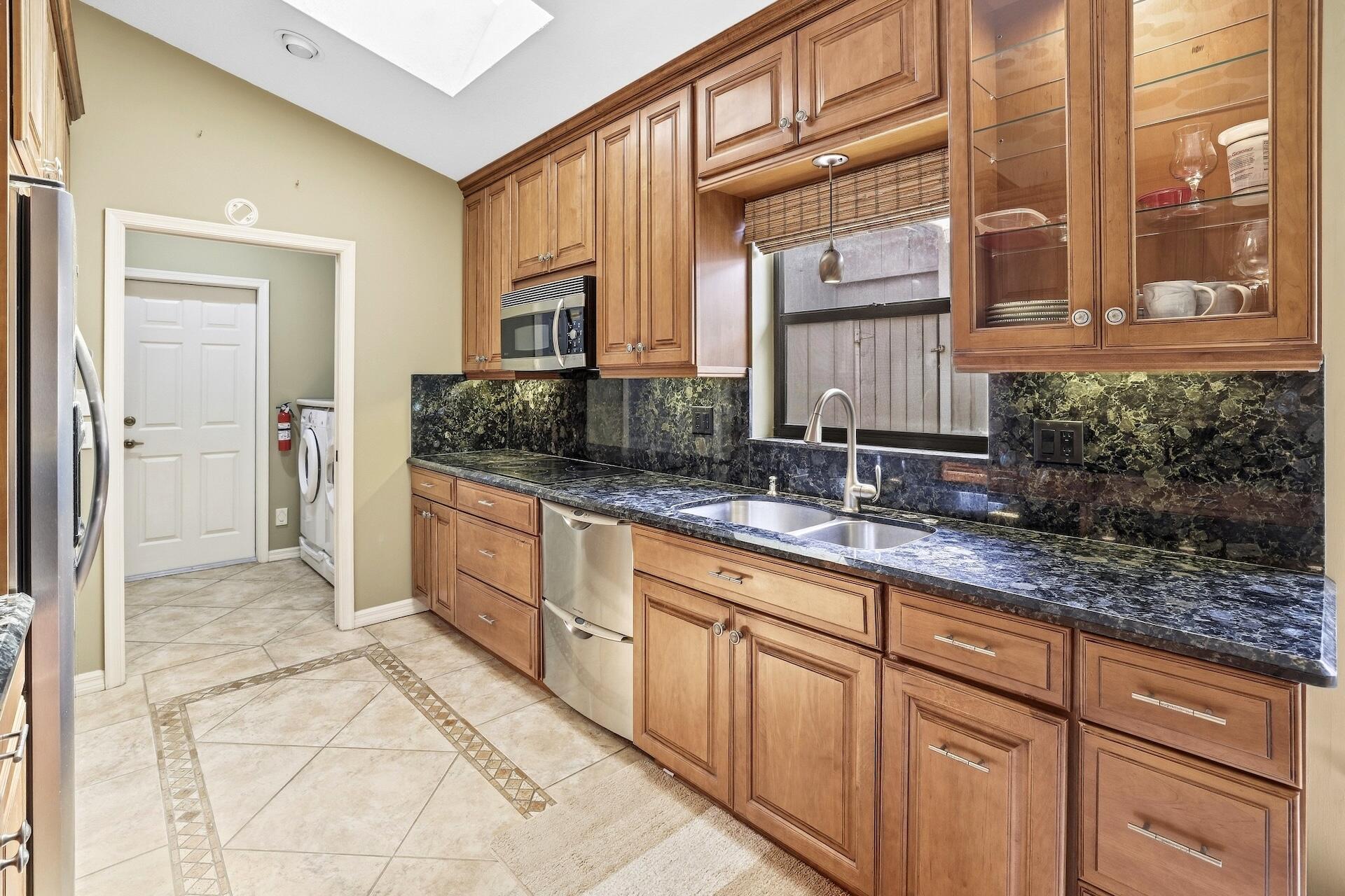 4208 Sw Mallard Creek Trail Property Photo 10