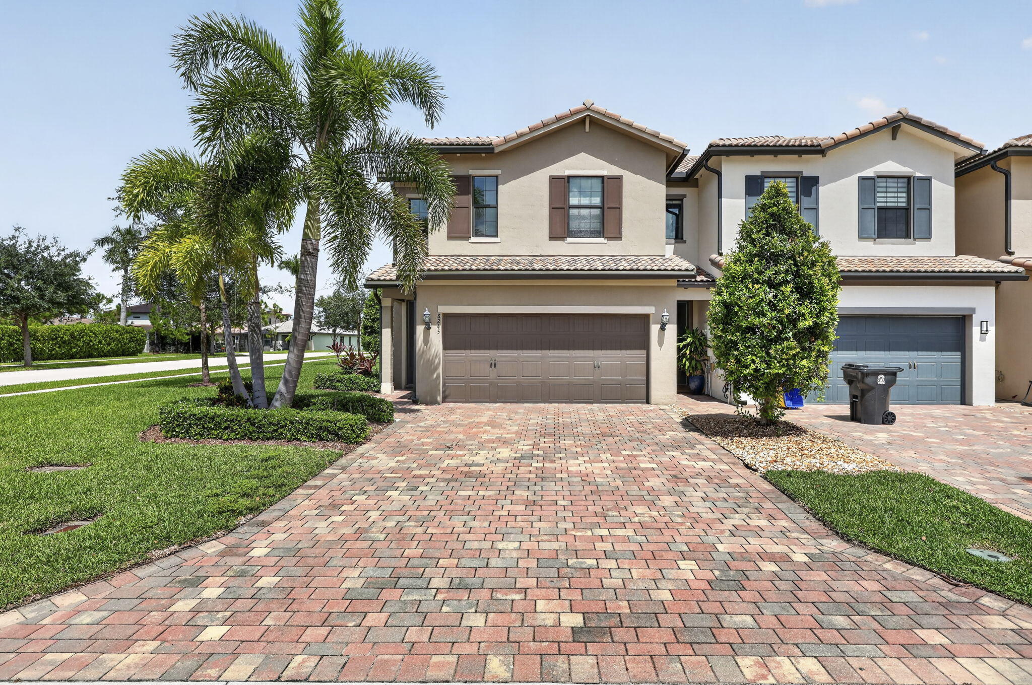 8245 Cadre Noir Road Property Photo 1