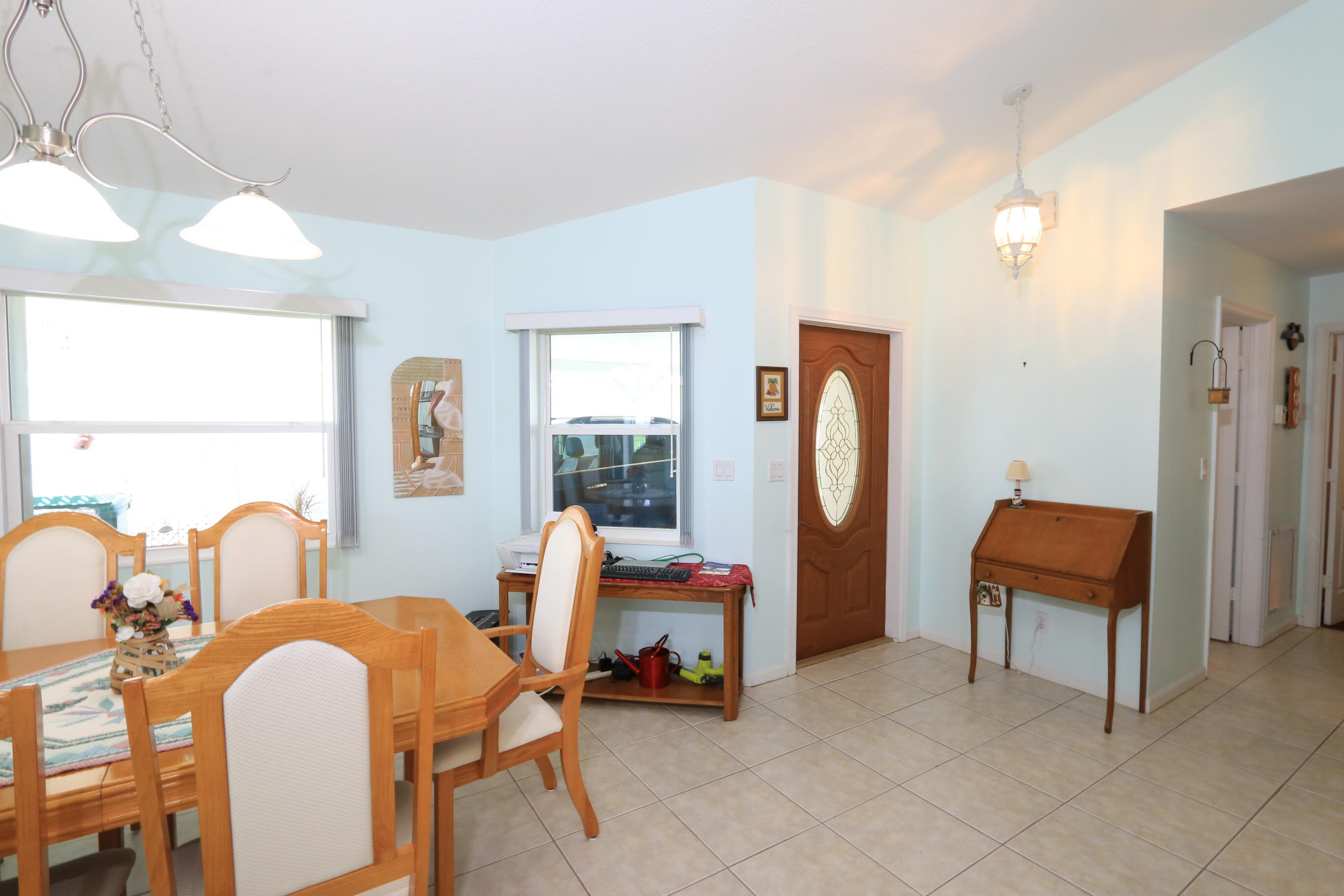 4350 Sw 9th Way Property Photo 4