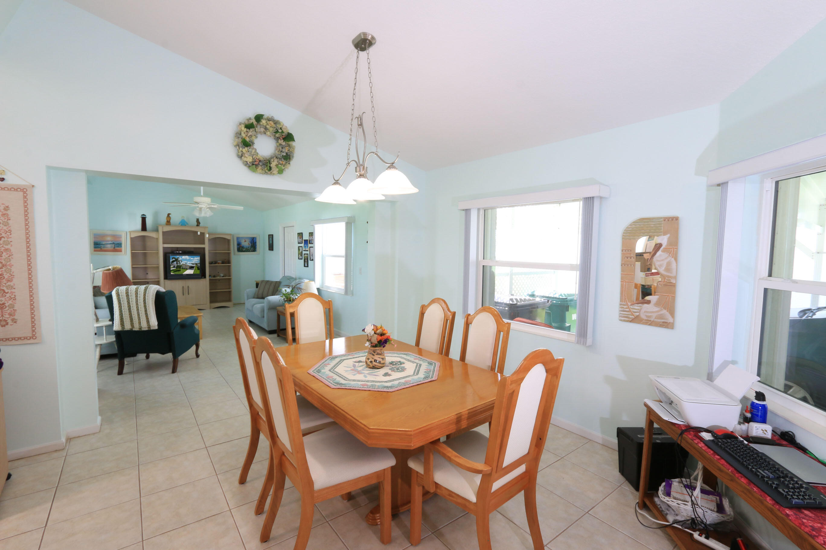4350 Sw 9th Way Property Photo 5