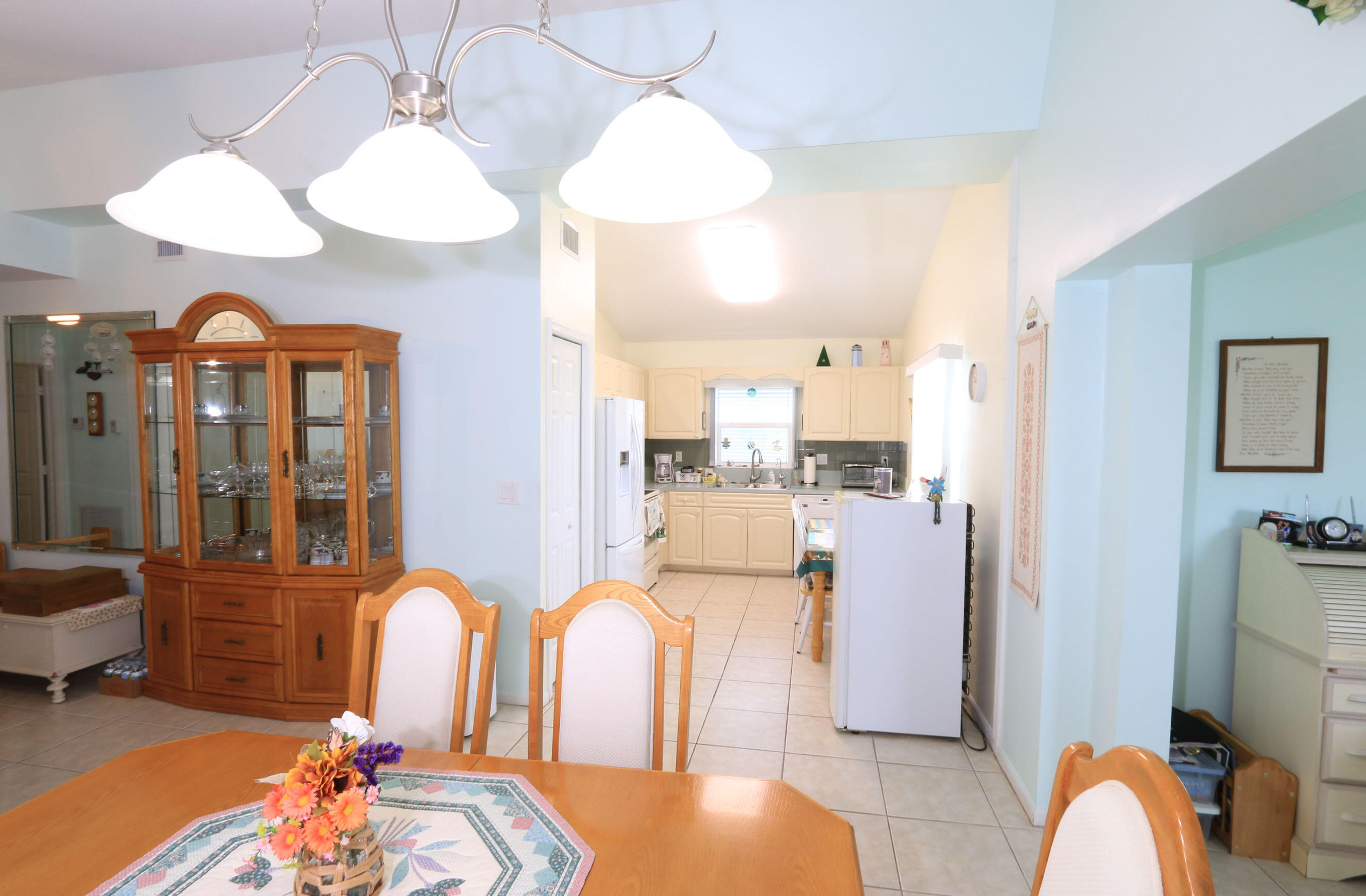 4350 Sw 9th Way Property Photo 7