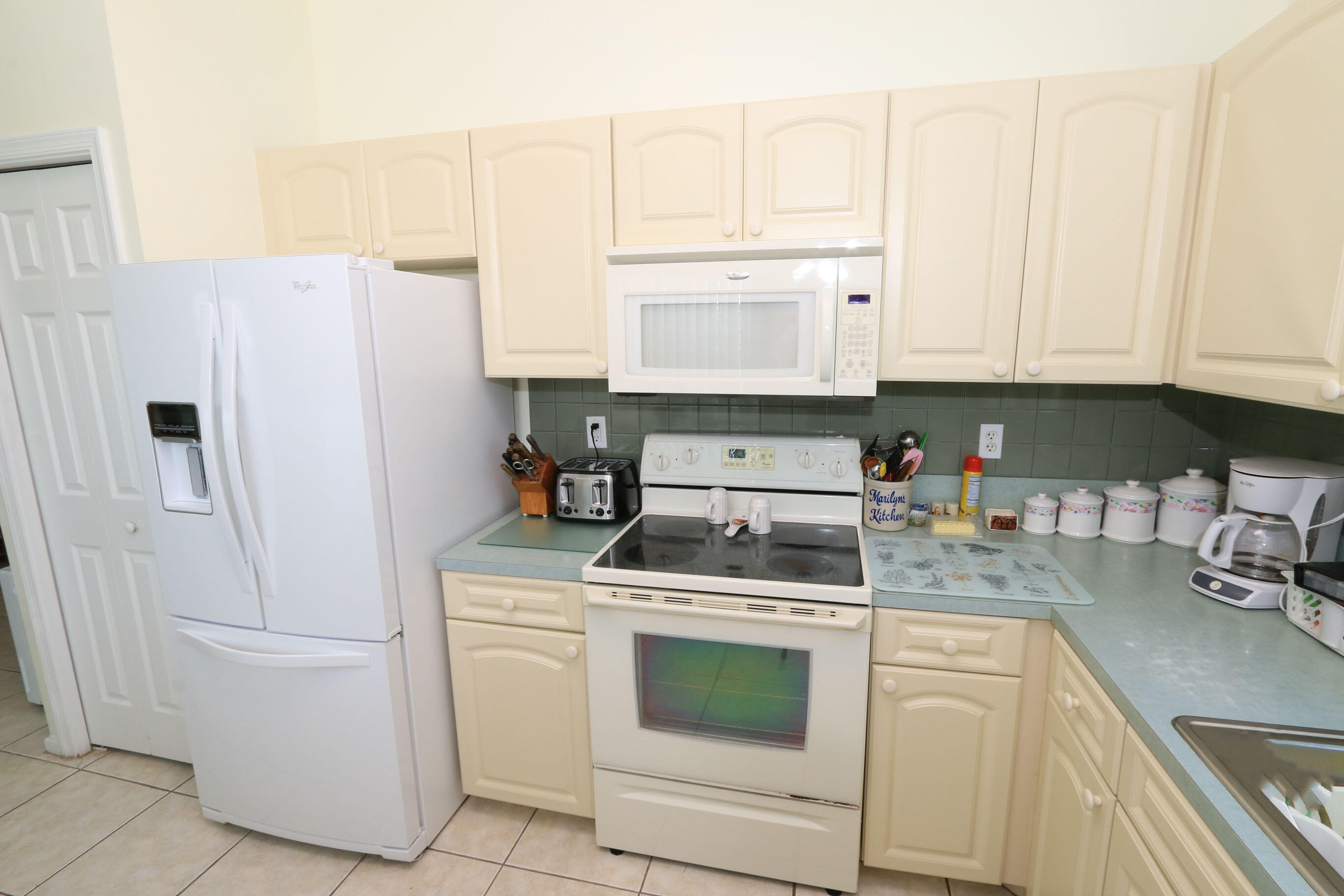 4350 Sw 9th Way Property Photo 9