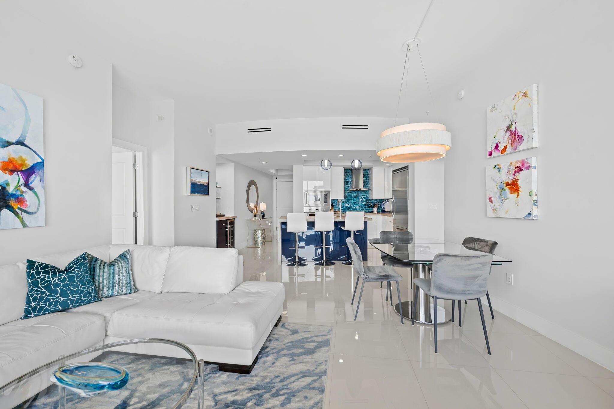 1 N Ocean Boulevard 1713 Property Photo 2