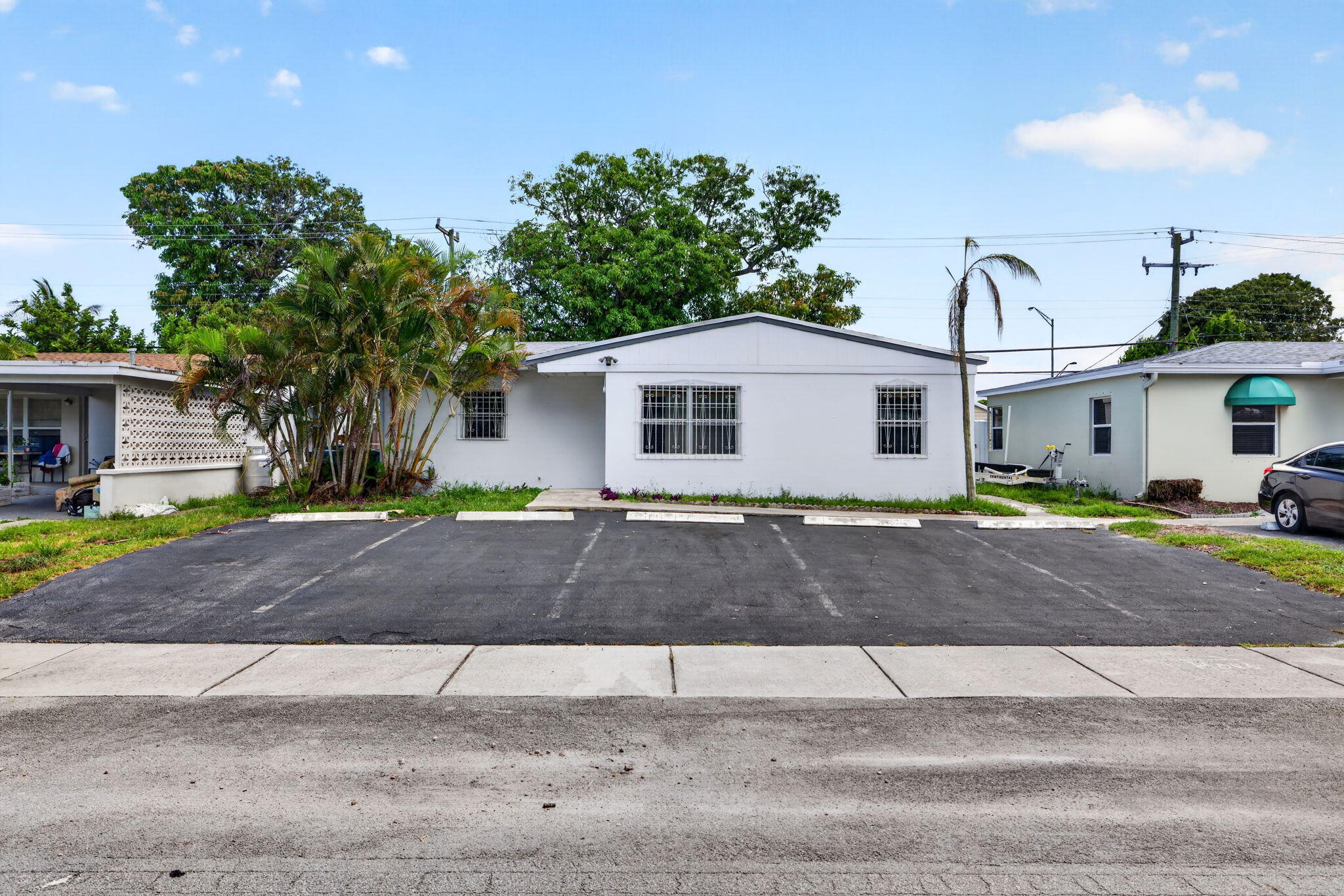 130 Ne 51st Street Property Photo 4