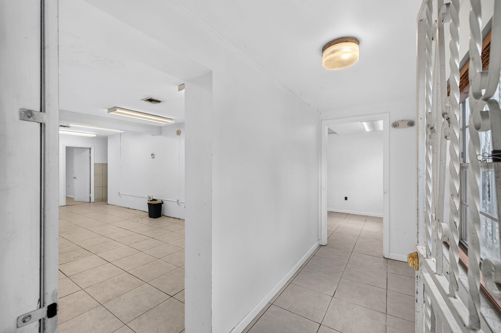 130 Ne 51st Street Property Photo 6