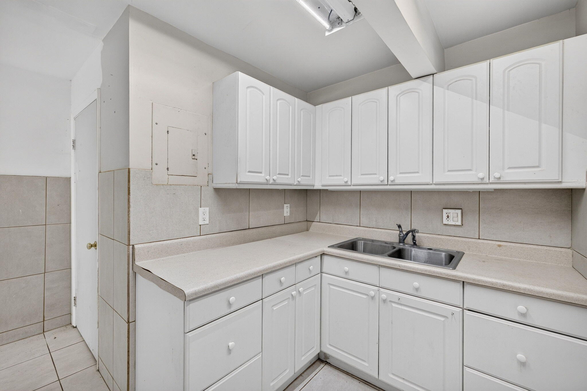 130 Ne 51st Street Property Photo 15