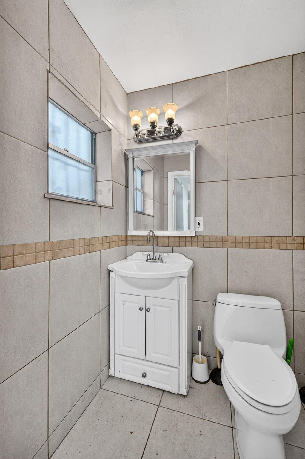 130 Ne 51st Street Property Photo 18
