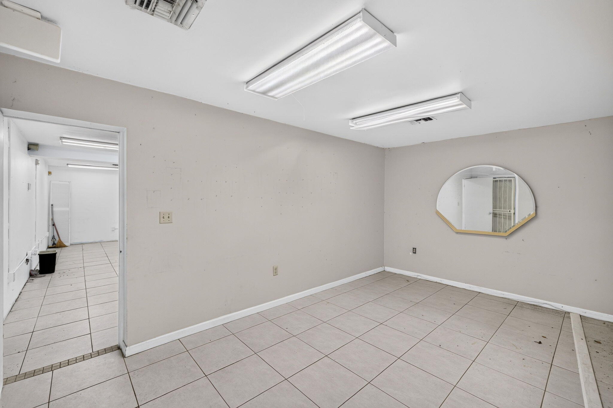 130 Ne 51st Street Property Photo 22
