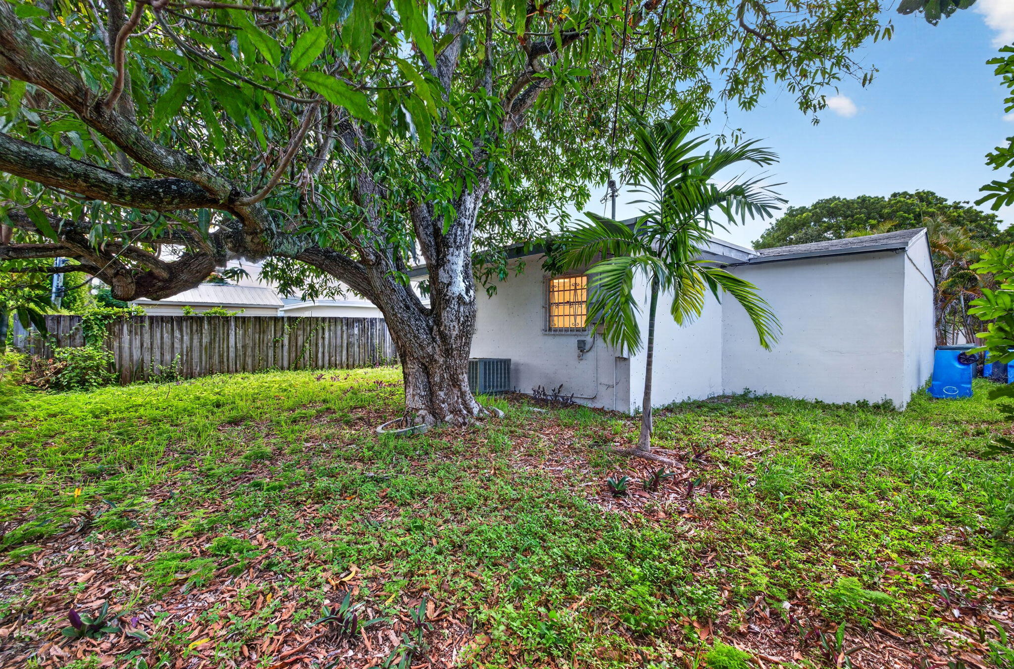 130 Ne 51st Street Property Photo 29