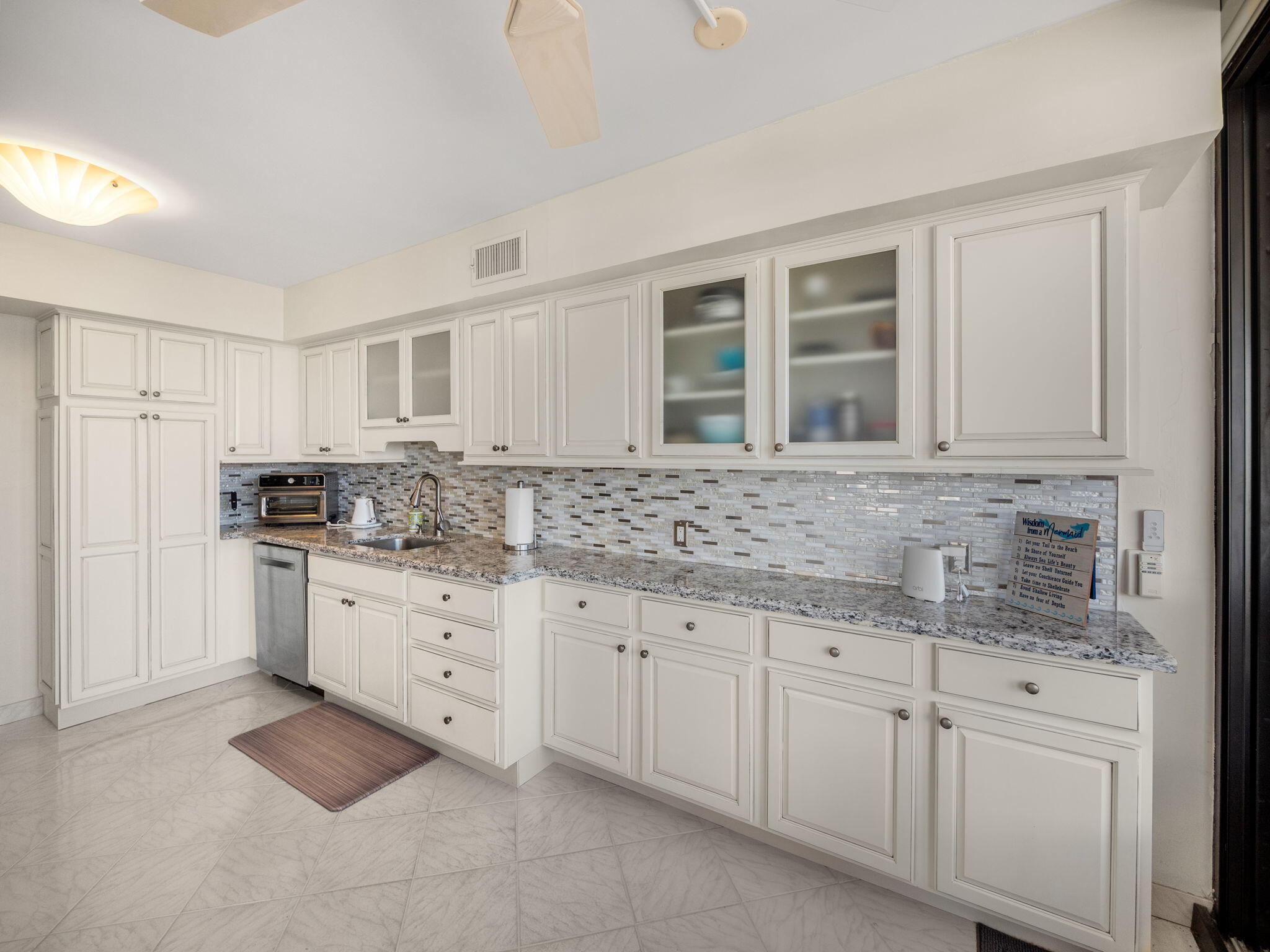 3400 N Ocean Drive 1601 Property Photo 6