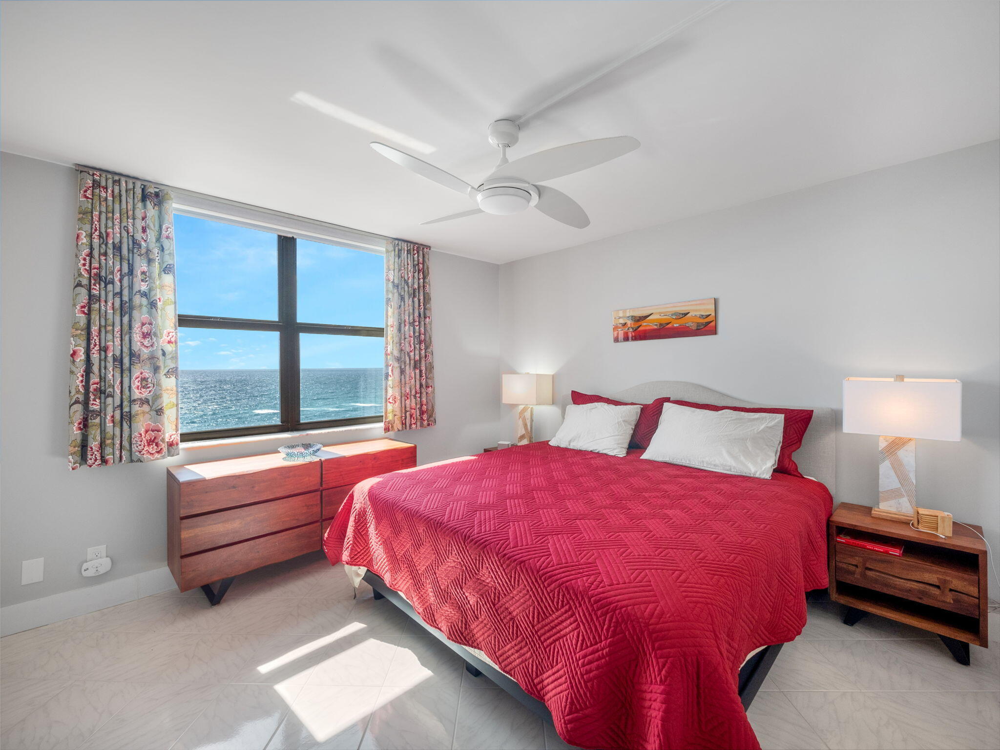 3400 N Ocean Drive 1601 Property Photo 14